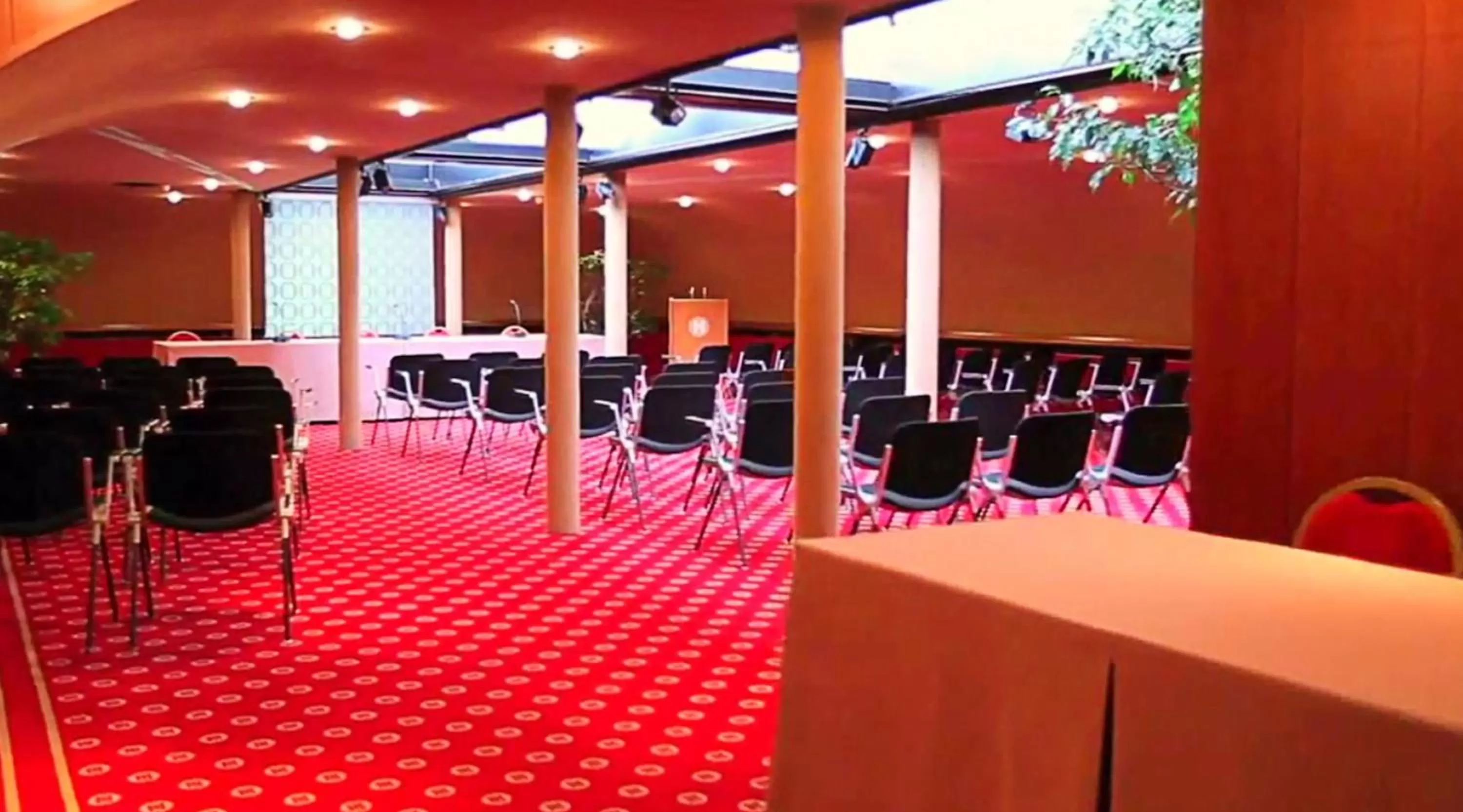 Business facilities in Venice Michelangelo Hotel