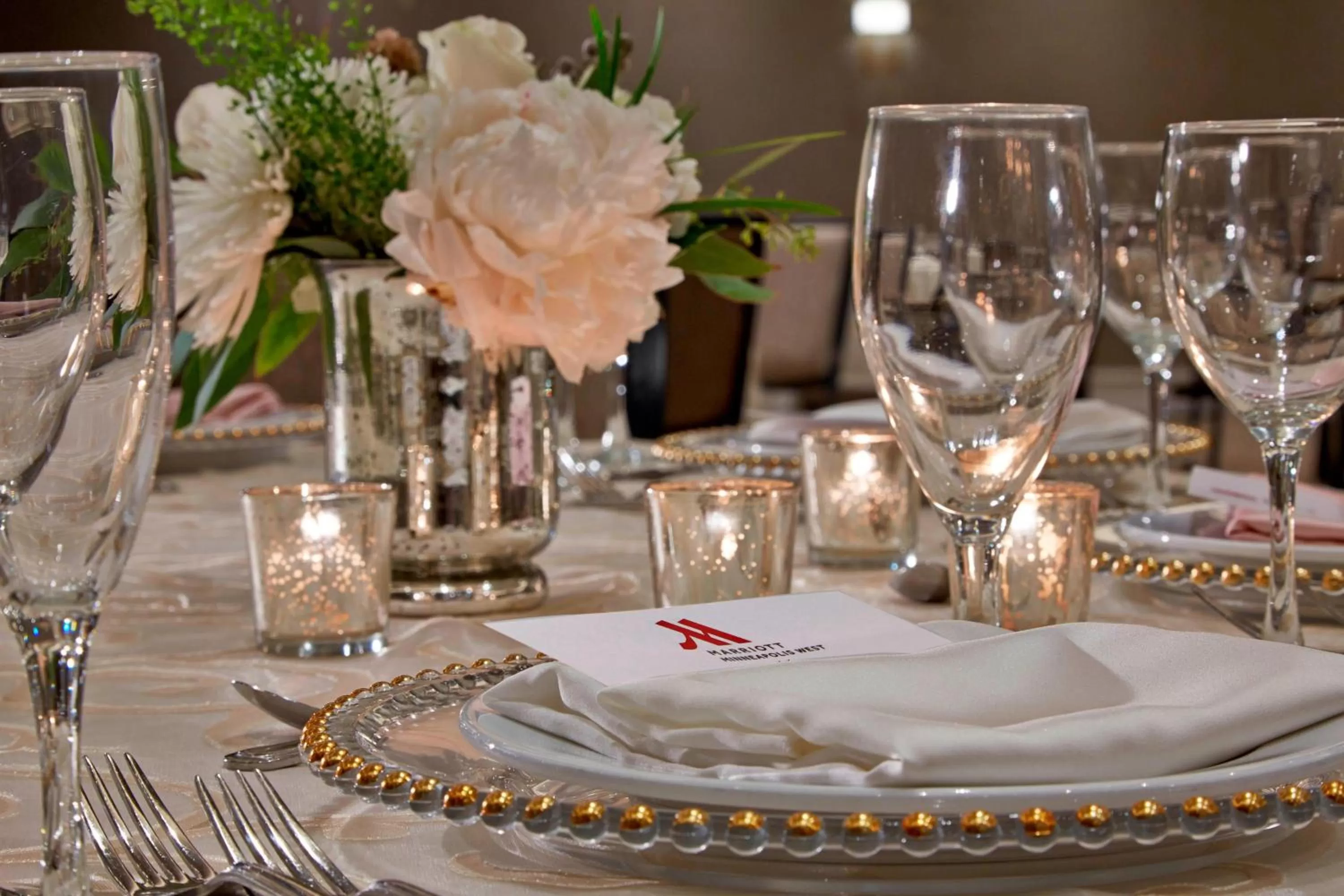 Meeting/conference room in Minneapolis Marriott West