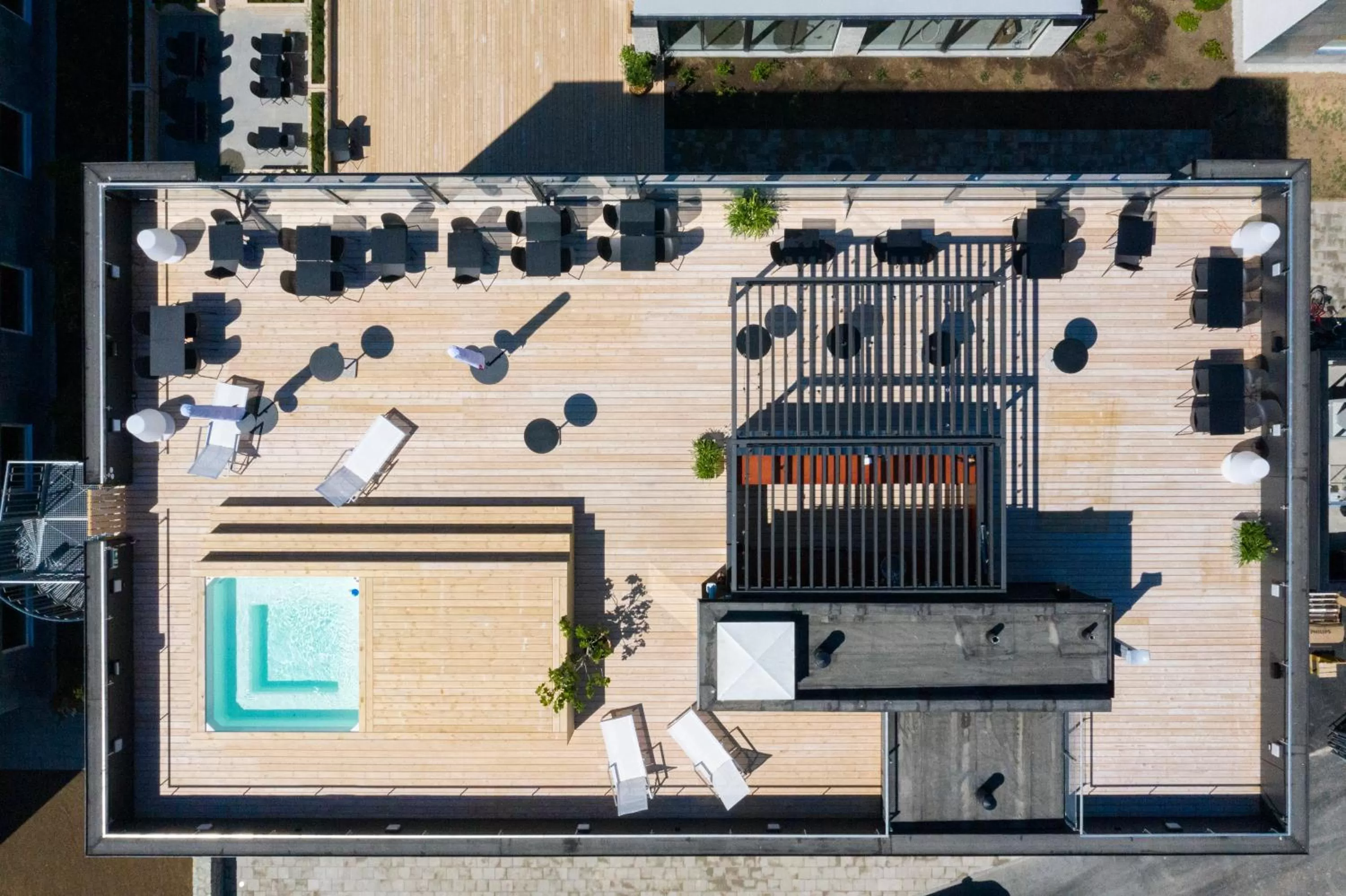 Lounge or bar in First Hotel Kokoloko