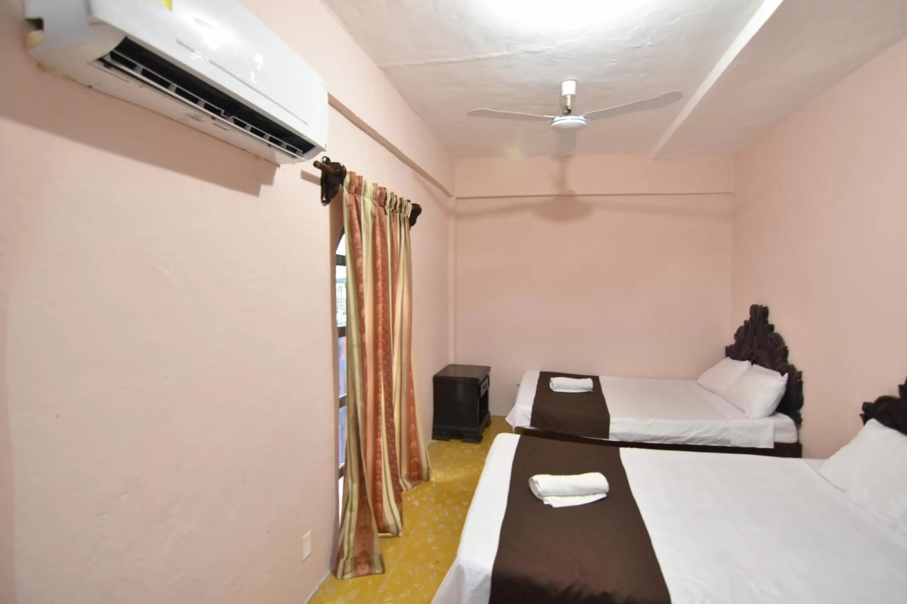 Hotel Colonial San Carlos Cancún Centro