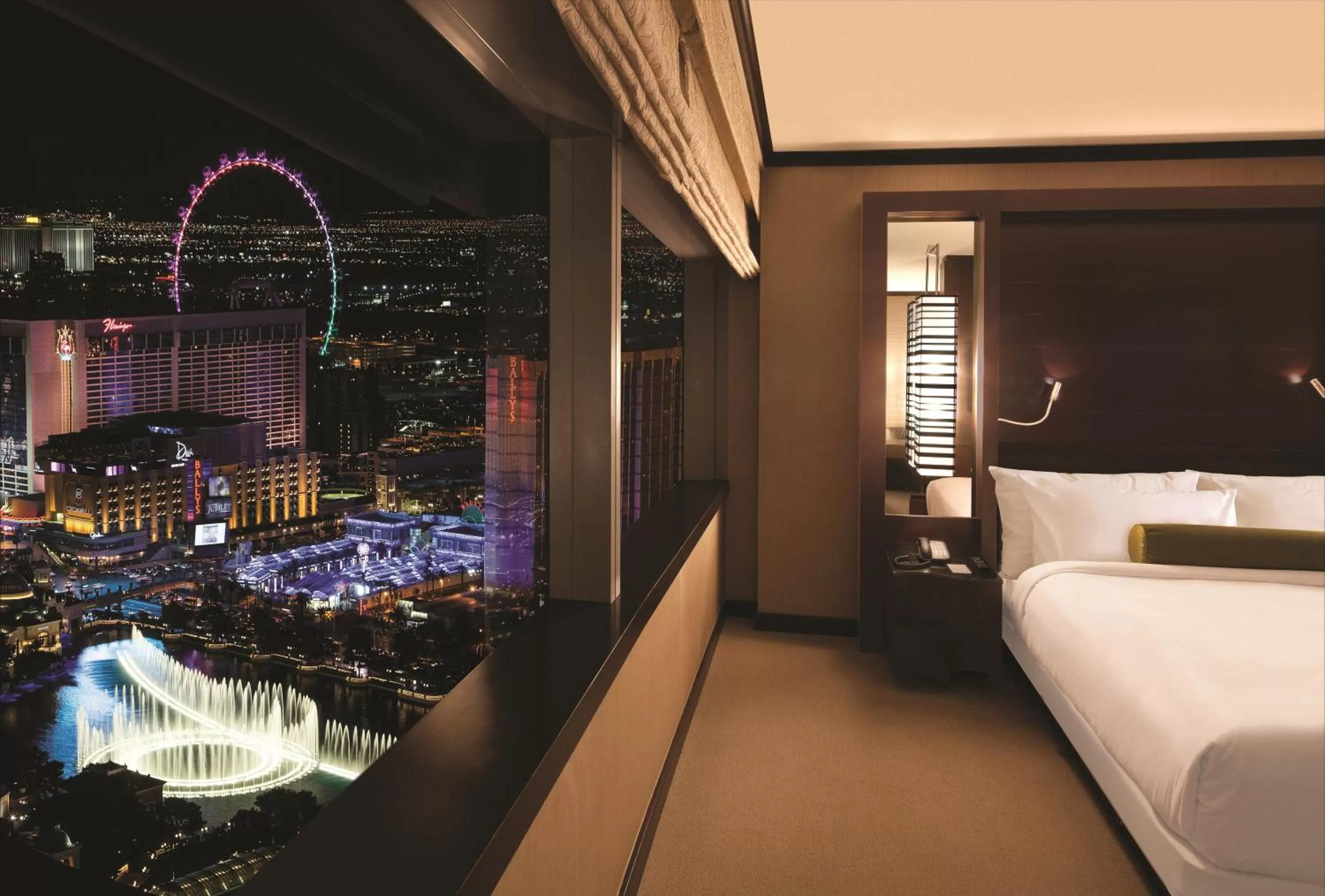 Photo of the whole room, Bed in Vdara Hotel & Spa at ARIA Las Vegas
