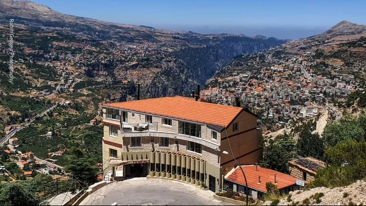 Bird's-eye View in Hotel L'Aiglon