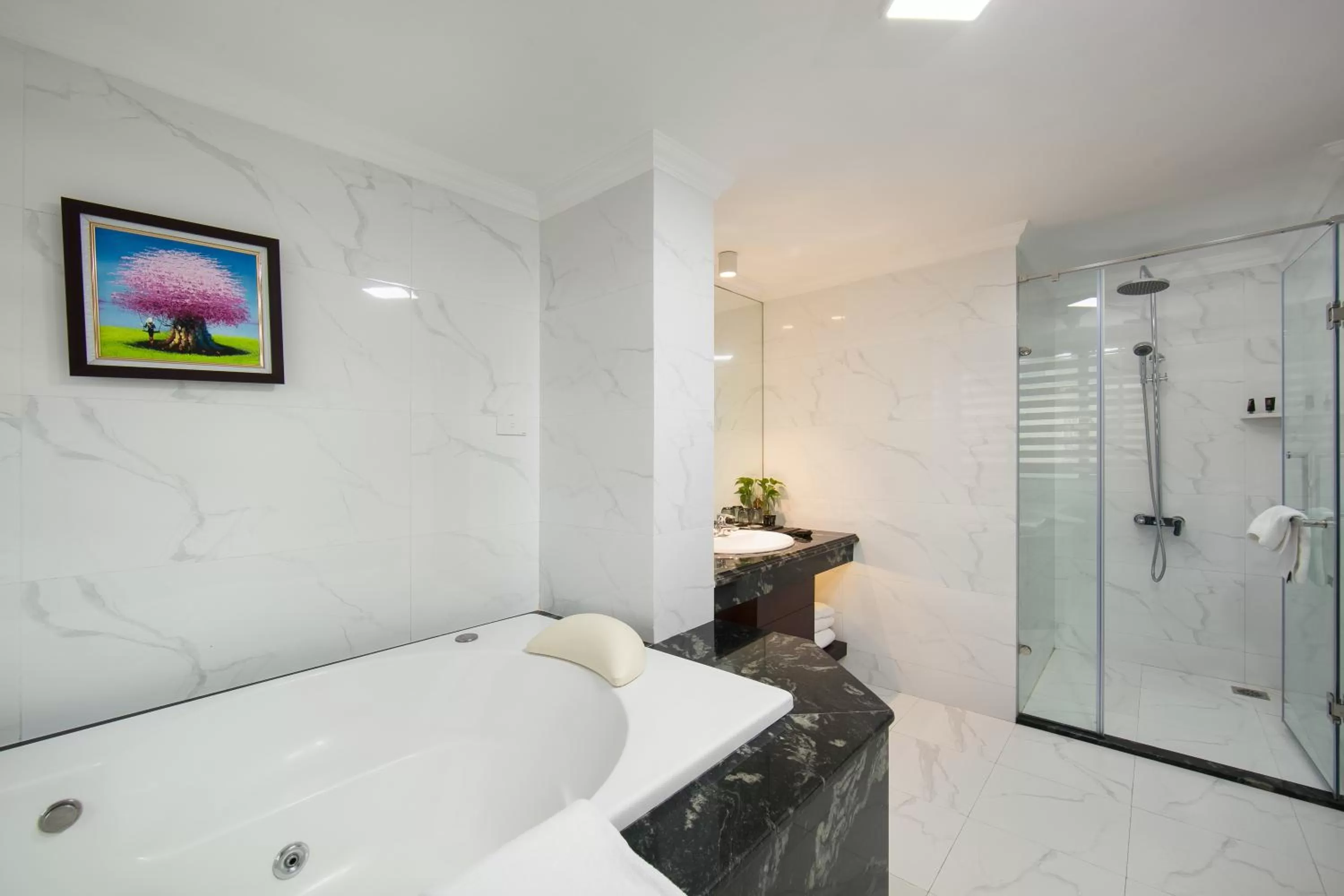 Bath in Halais Hotel