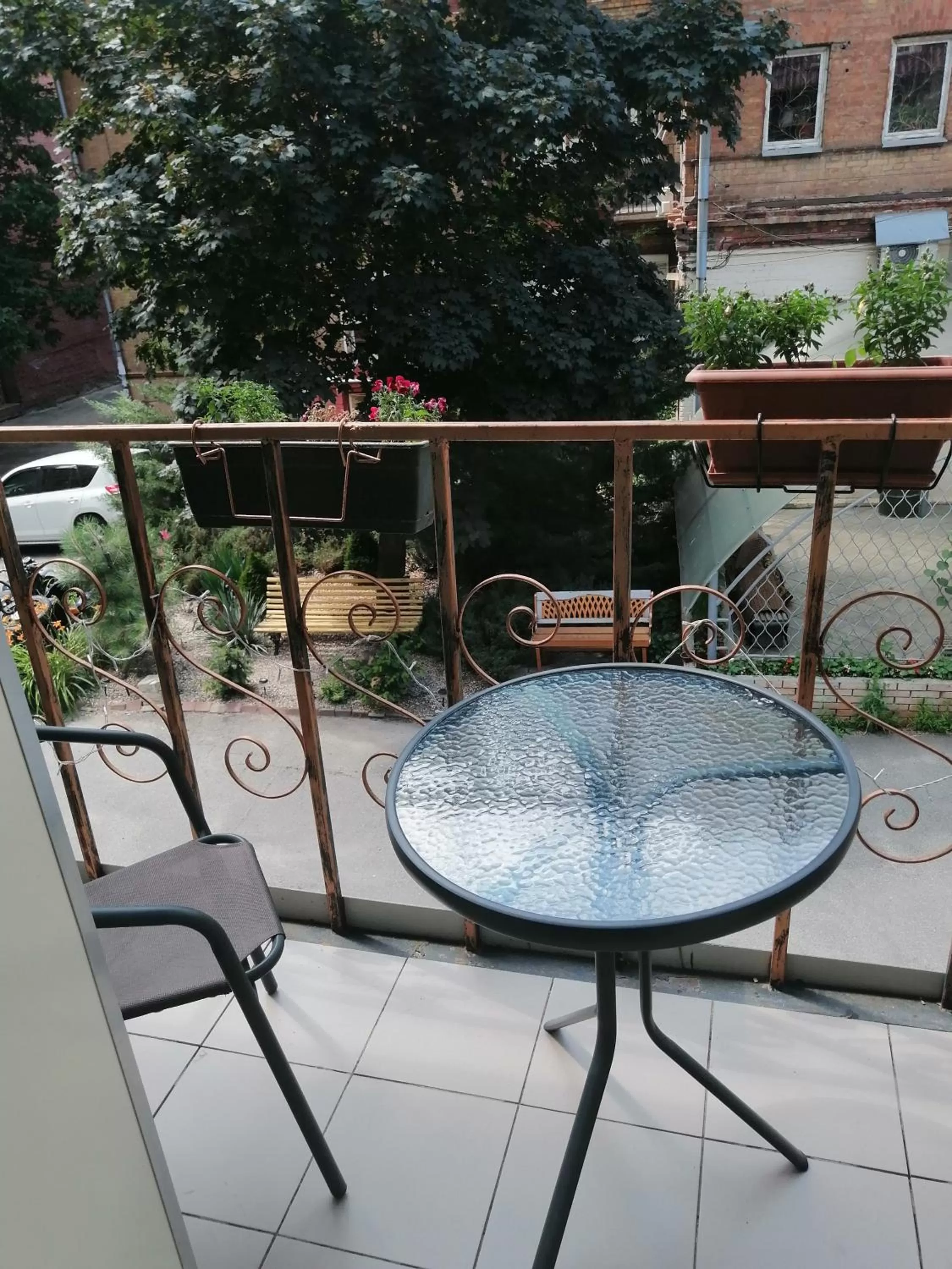 Balcony/Terrace in Yellowunlimited Hotel