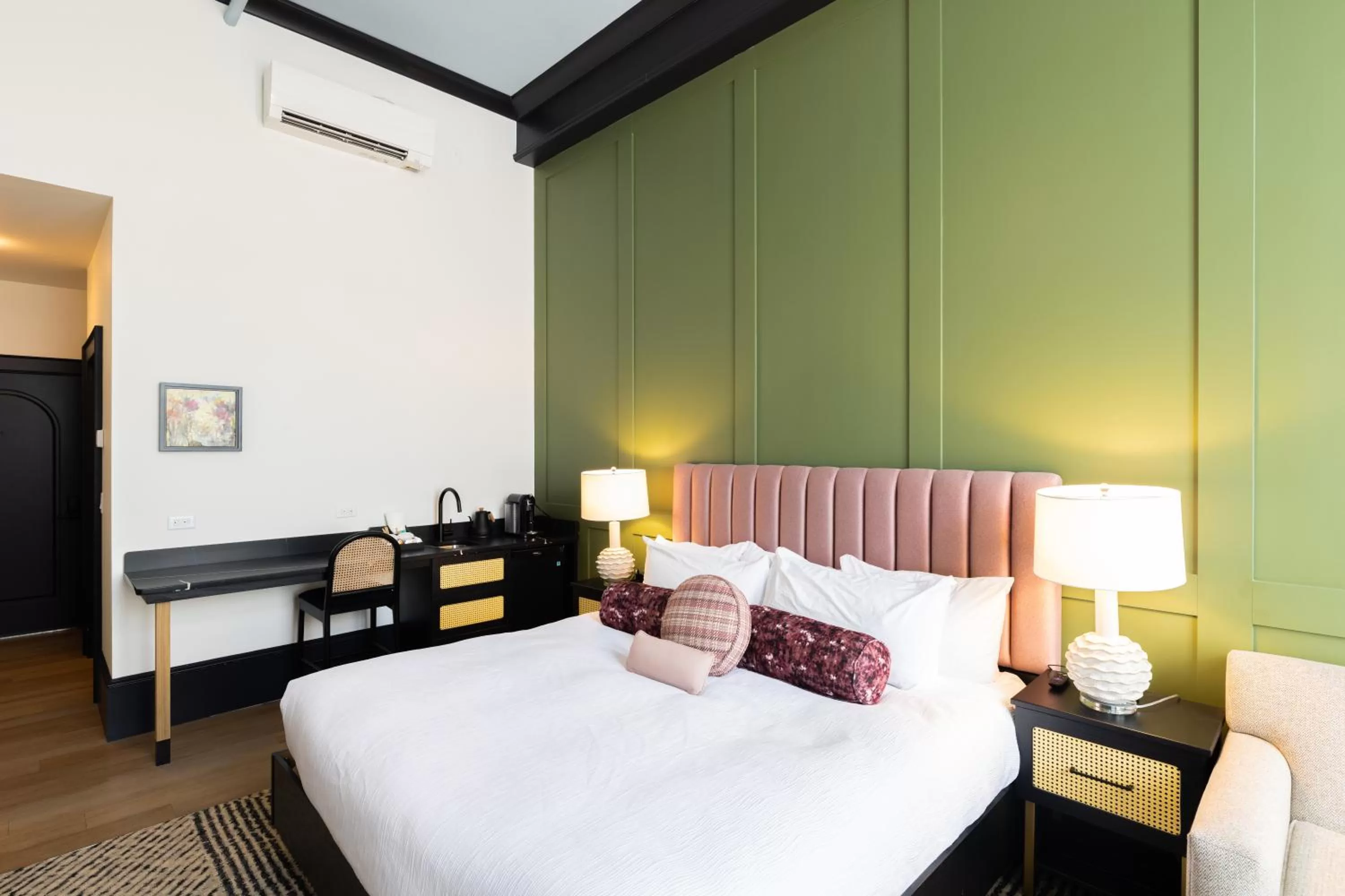 Bedroom, Bed in Hotel Thaxter