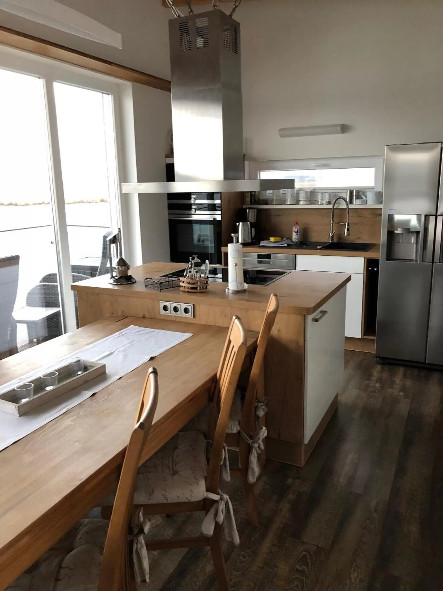 Kitchen or kitchenette in Schwimmende Häuser im BALTIC SEA RESORT