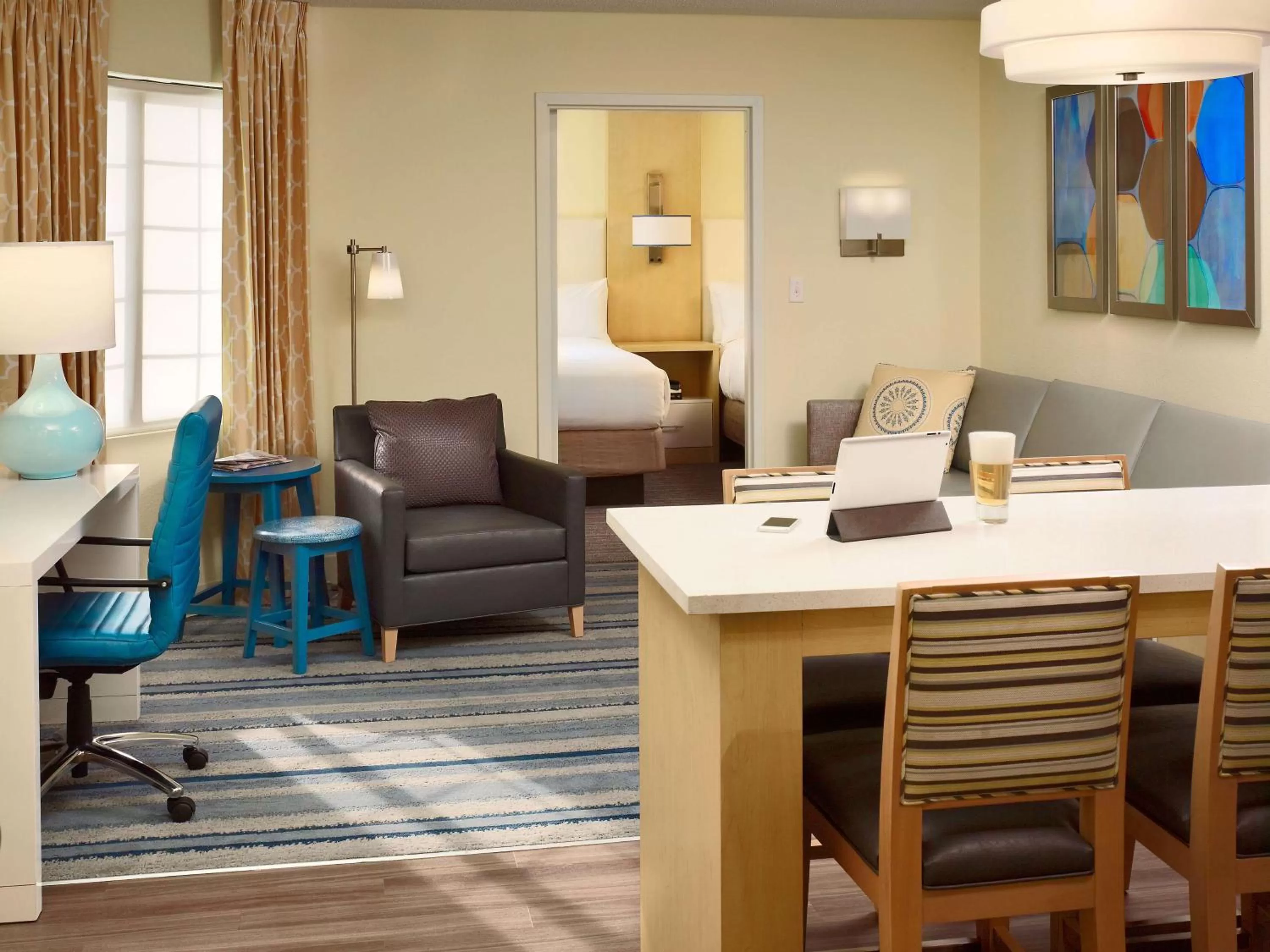 Two-Bedroom Suite King and Two Queens Beds in Staybridge Suites Boston - Burlington by IHG