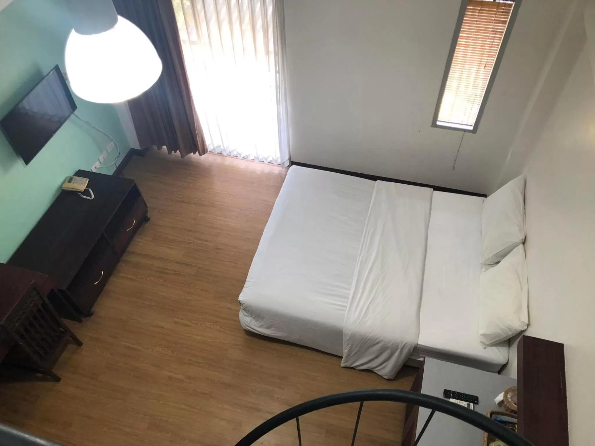 Bed in Floral Shire Suvarnabhumi Airport