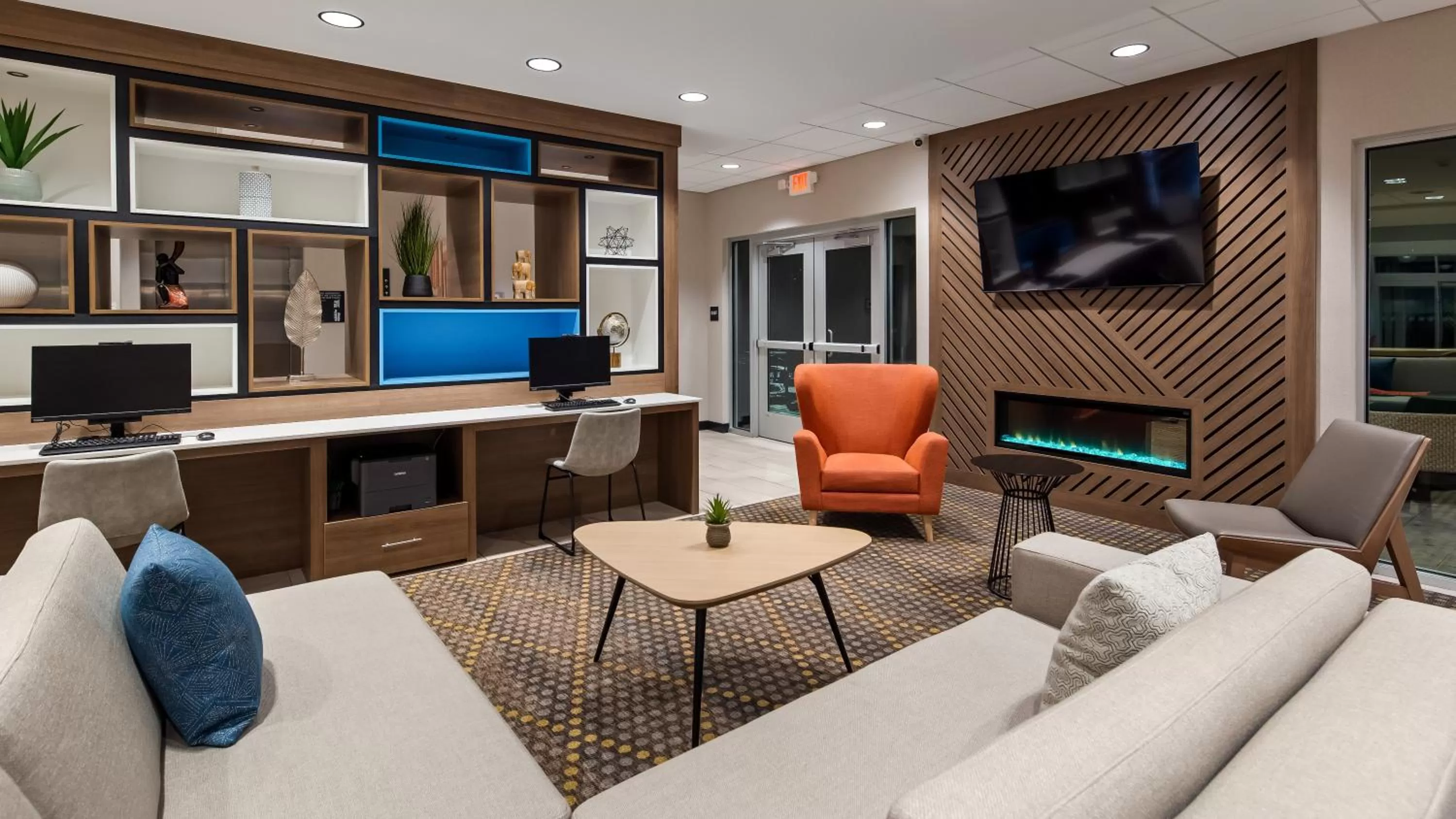 Seating area in Holiday Inn - Clarksville Northeast by IHG
