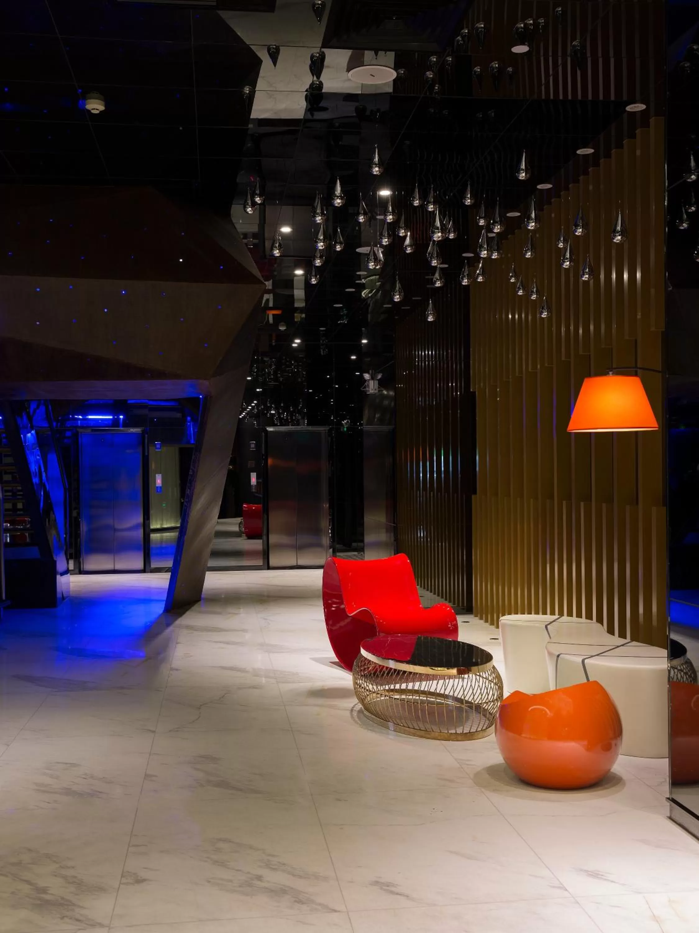 People, Spa/Wellness in Paco Hotel Tiyuxilu Metro Guangzhou-Free Shuttle Bus fir Canton Fair