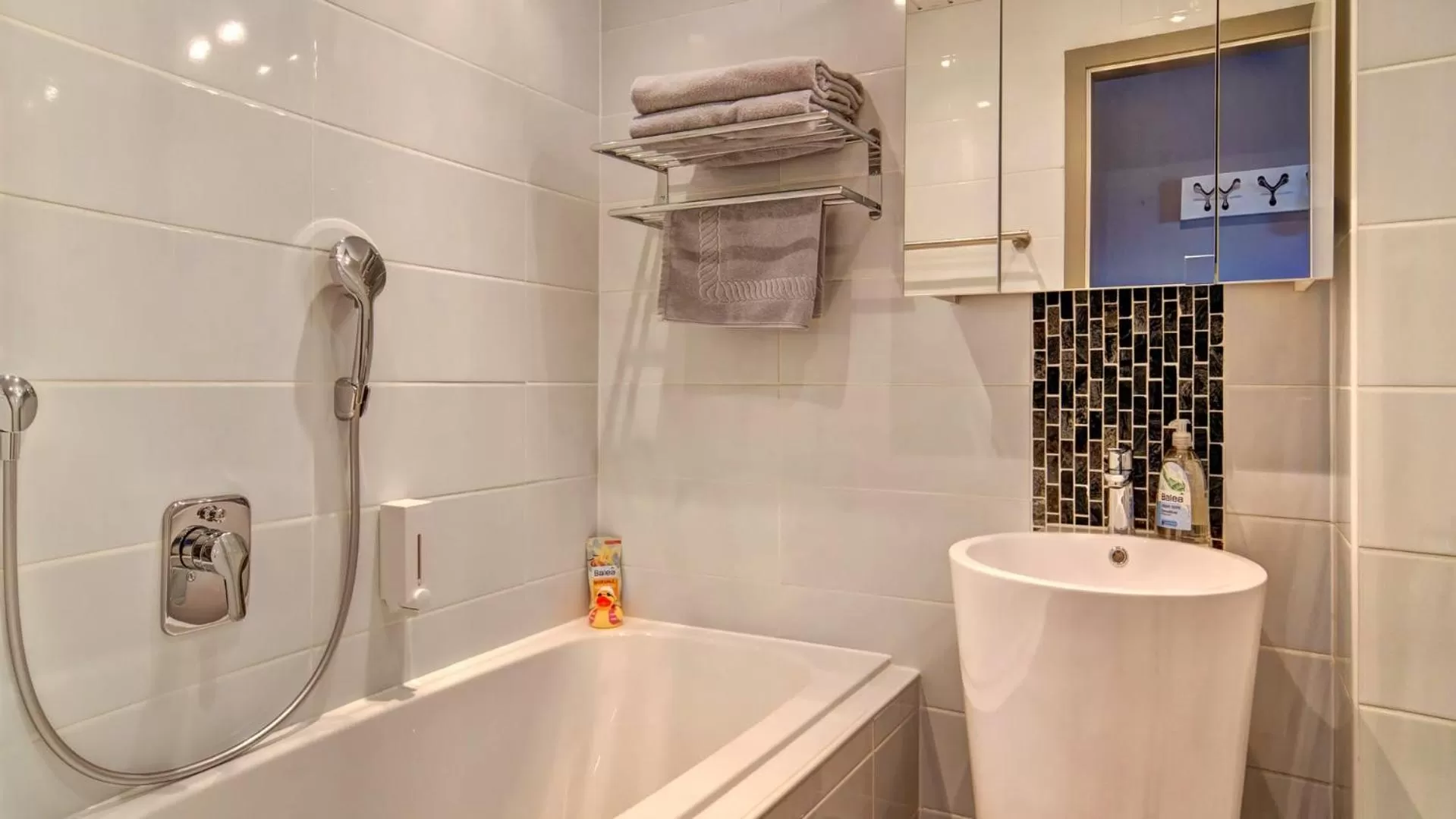 Bath, Bathroom in Suit' & Frühstück Zum Latschen - Adults Only