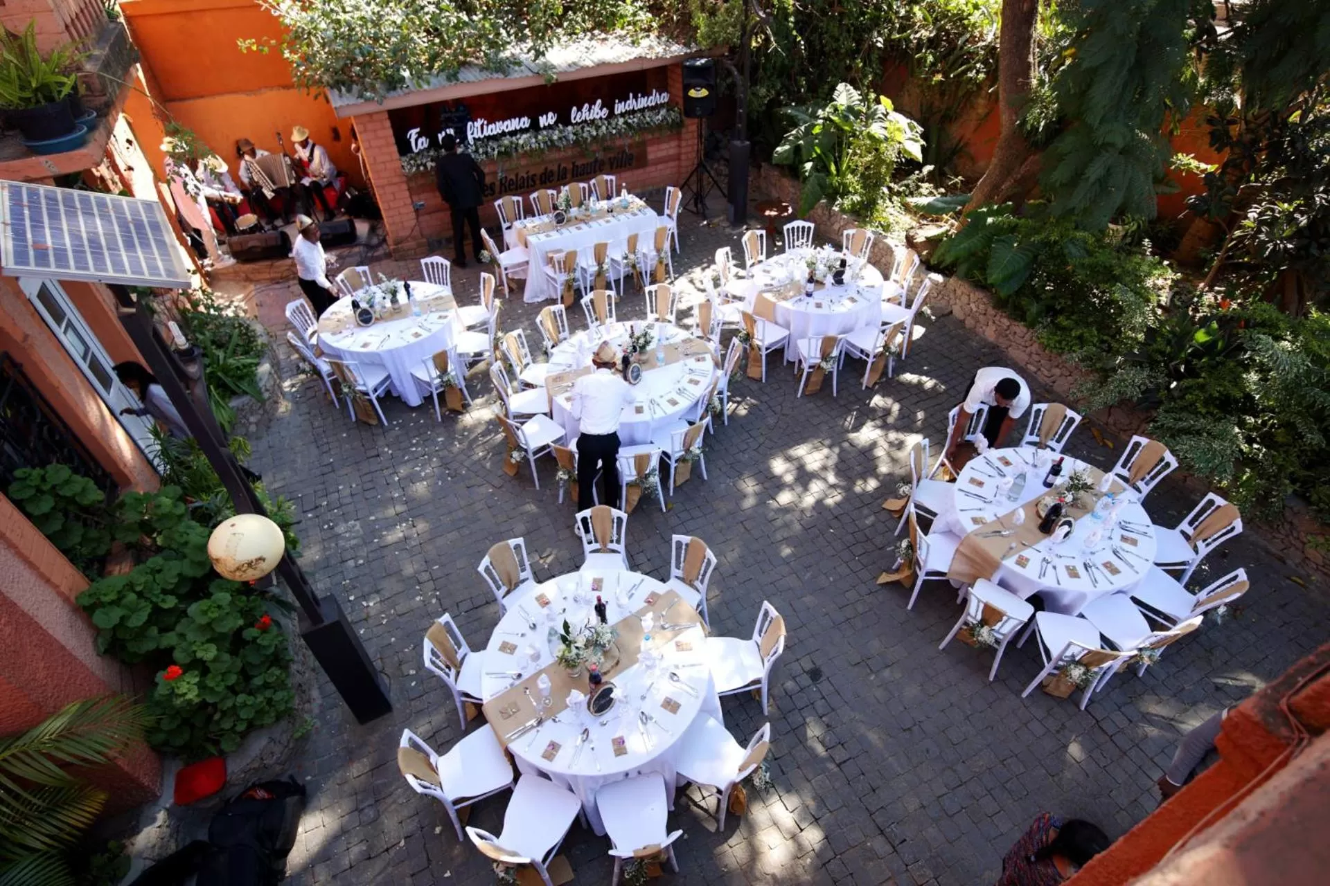 Garden view, Restaurant/Places to Eat in Relais De La Haute Ville Tana