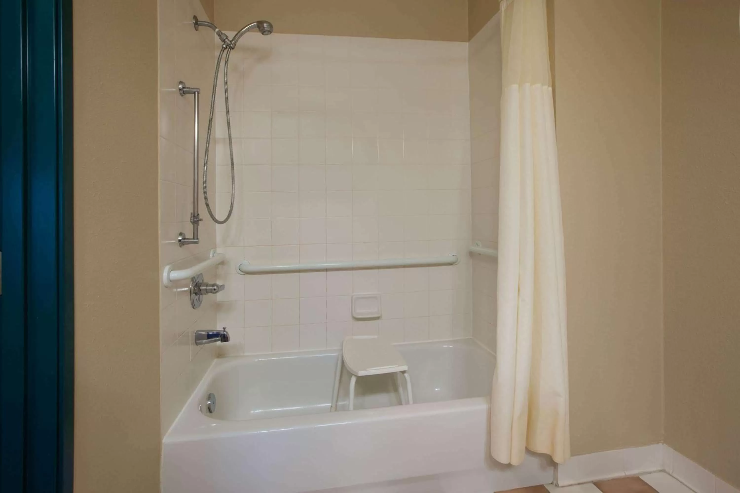 Bathroom in Baymont by Wyndham Franklin