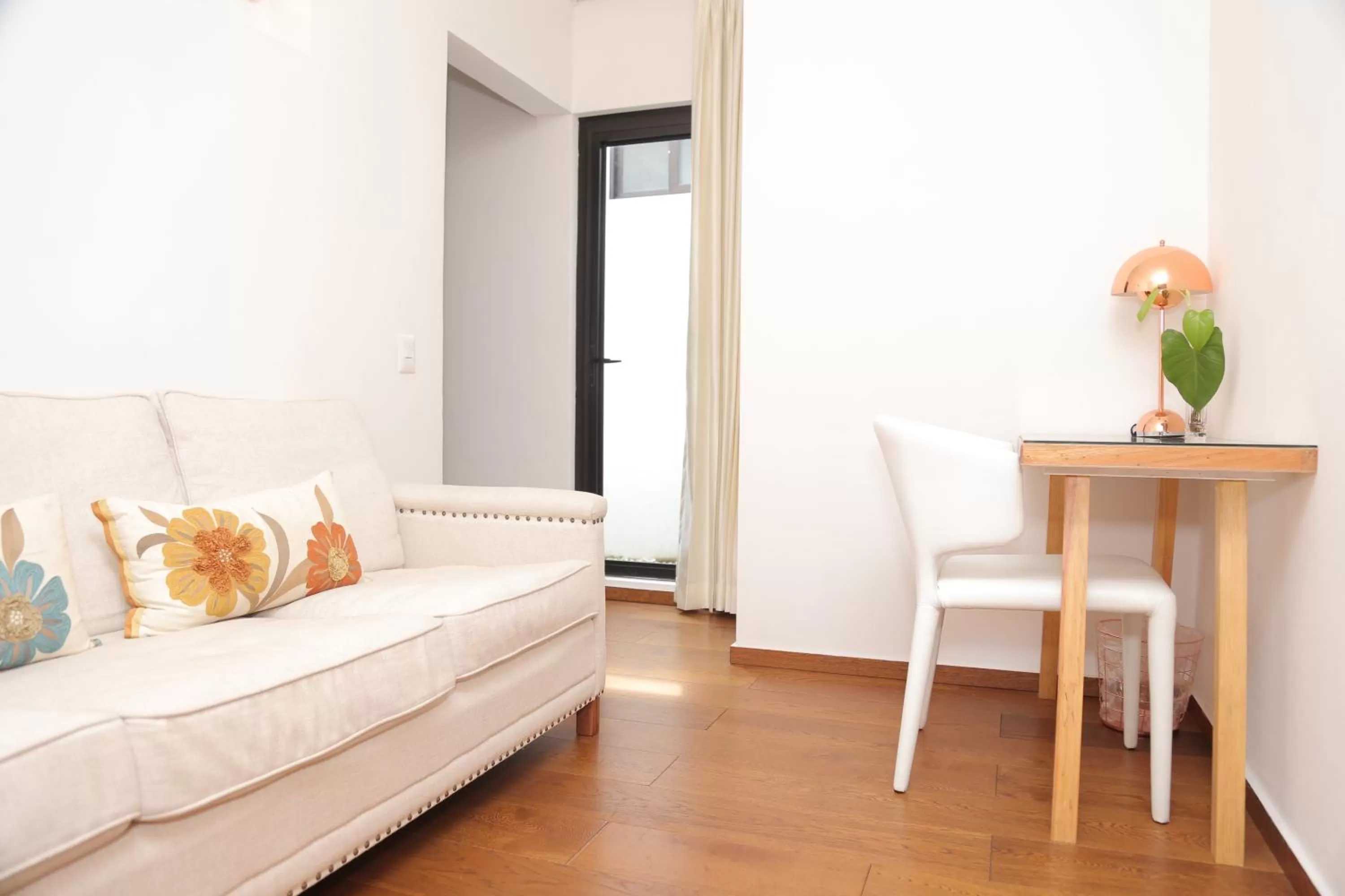 Living room, Bed in Kaleo Hotel Boutique