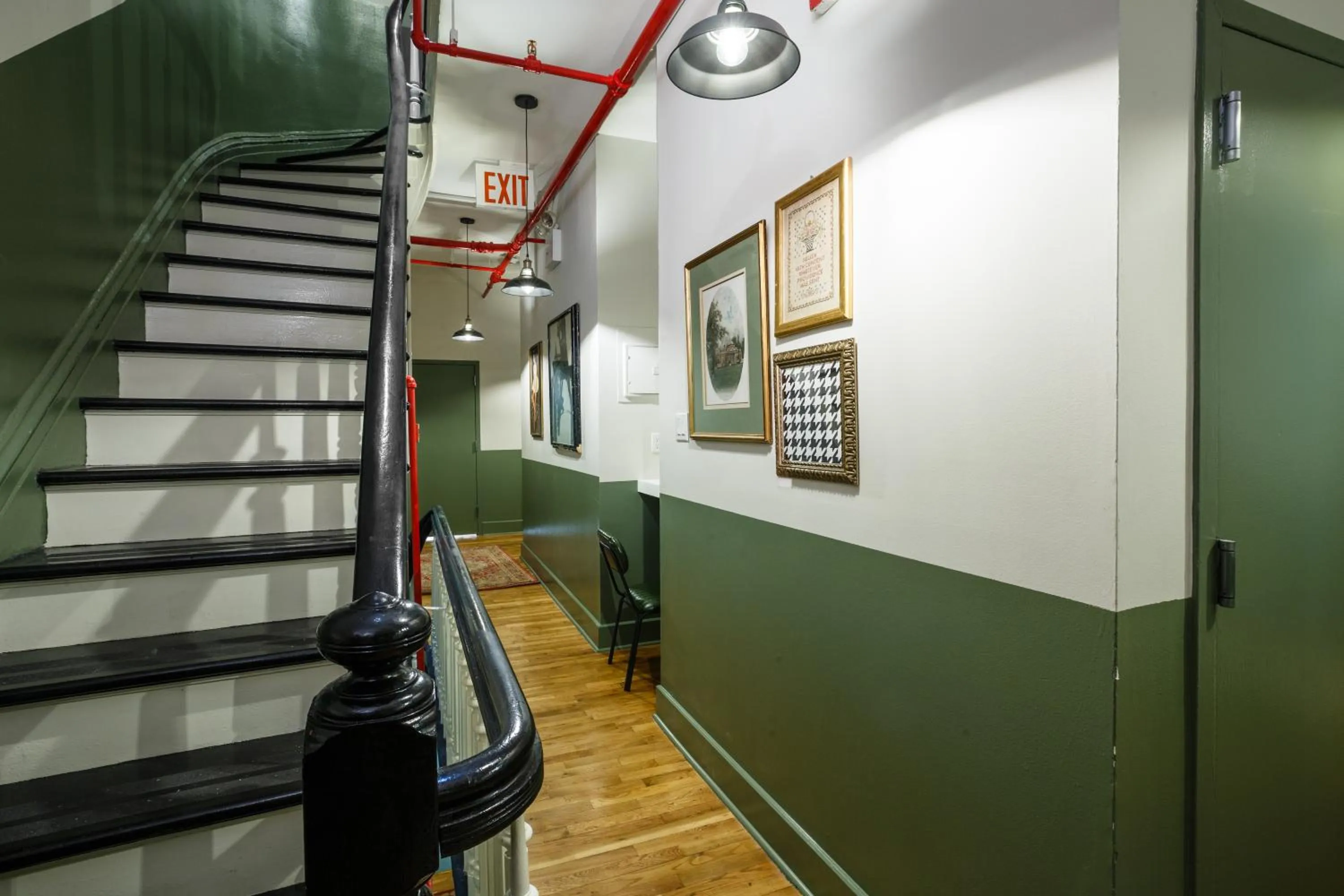 Property building in Lamartine Chelsea