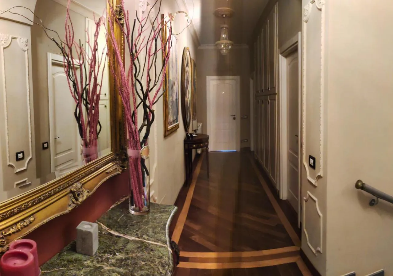 Area and facilities in Halex room&food