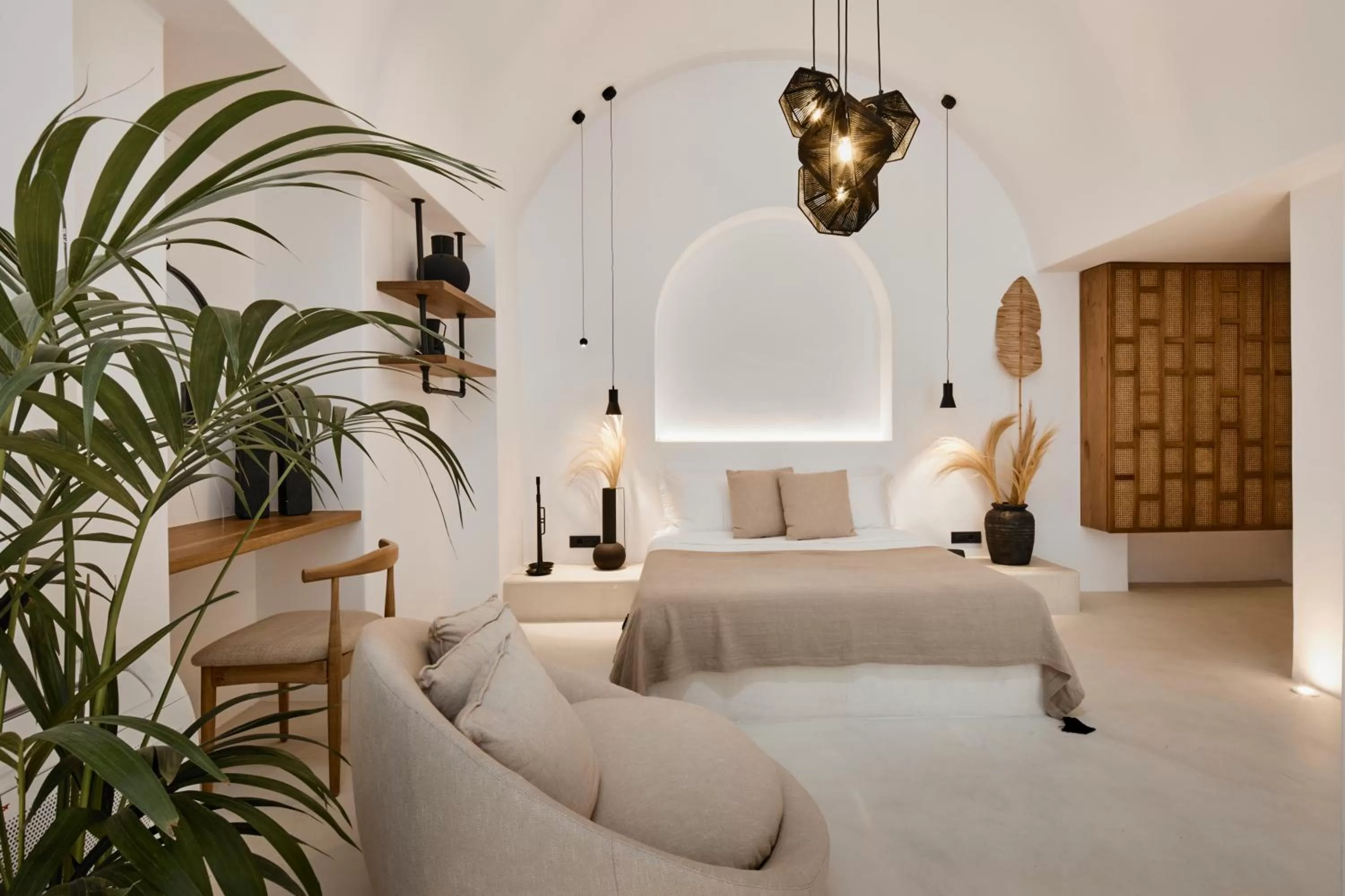 Bedroom, Bed in U & ME SUITES