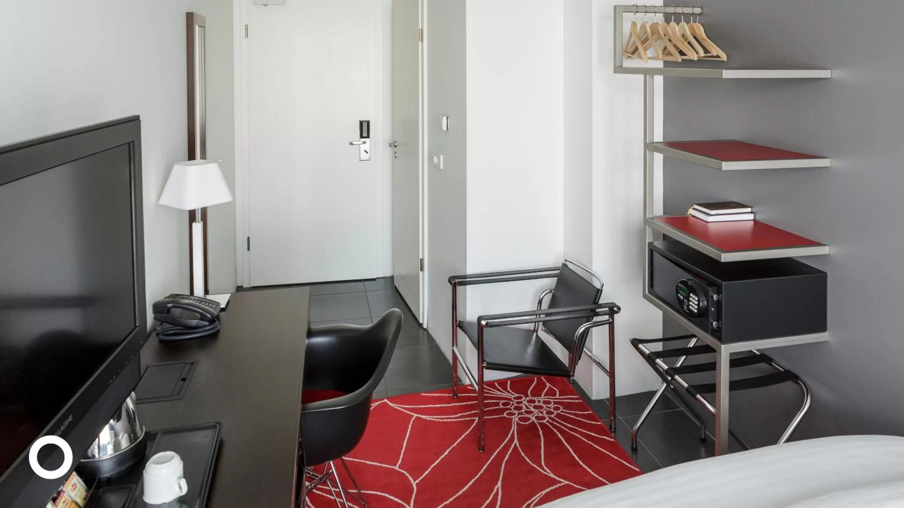 Bedroom, Bed in Center Hotels Arnarhvoll