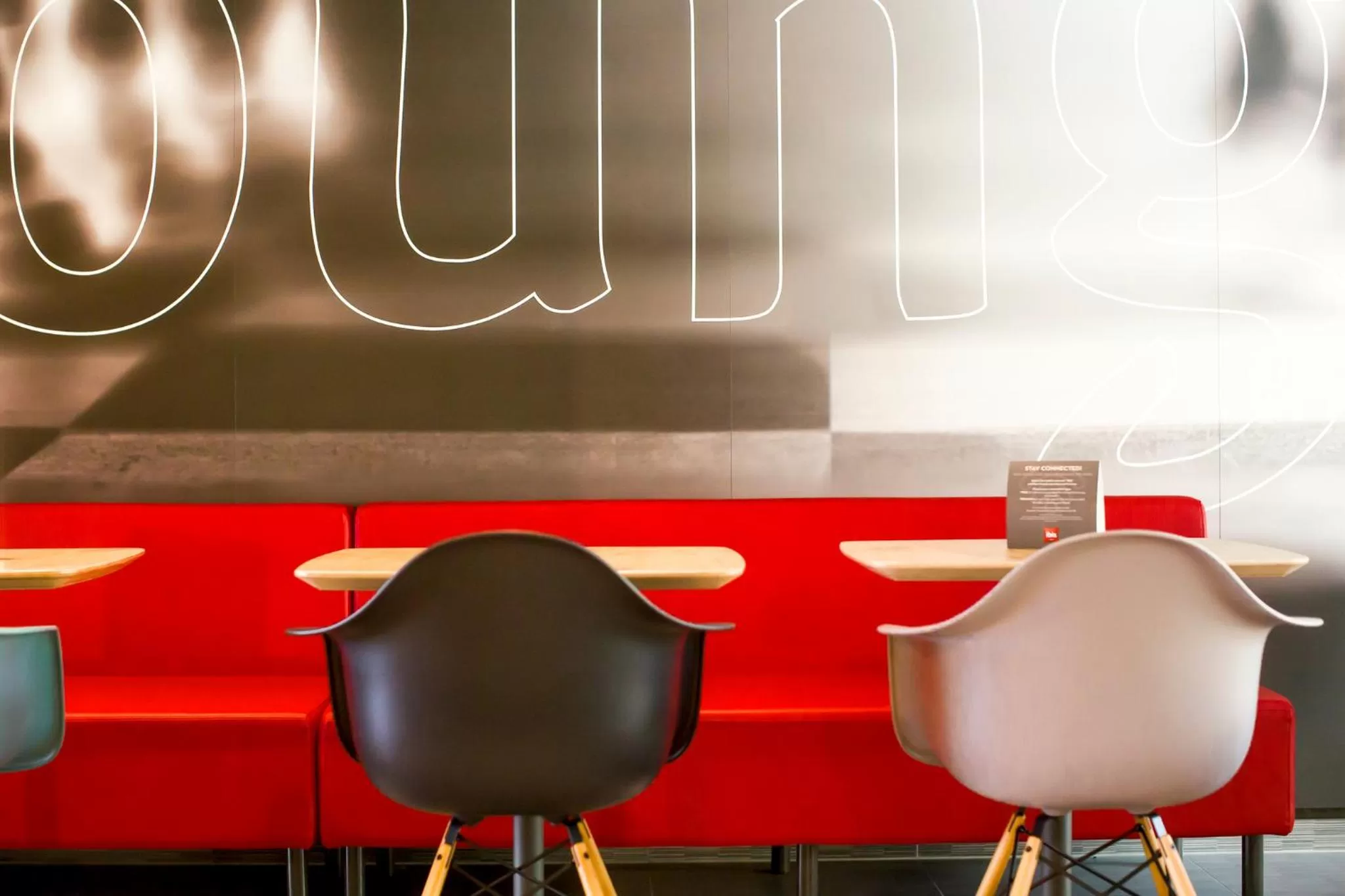 Lounge or bar in ibis Baden Neuenhof