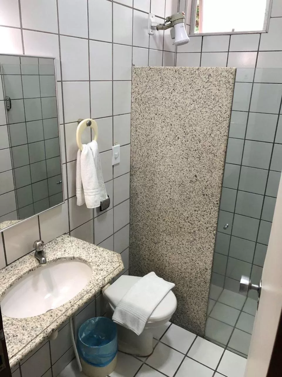 Bathroom in Aldeota Praia Hotel