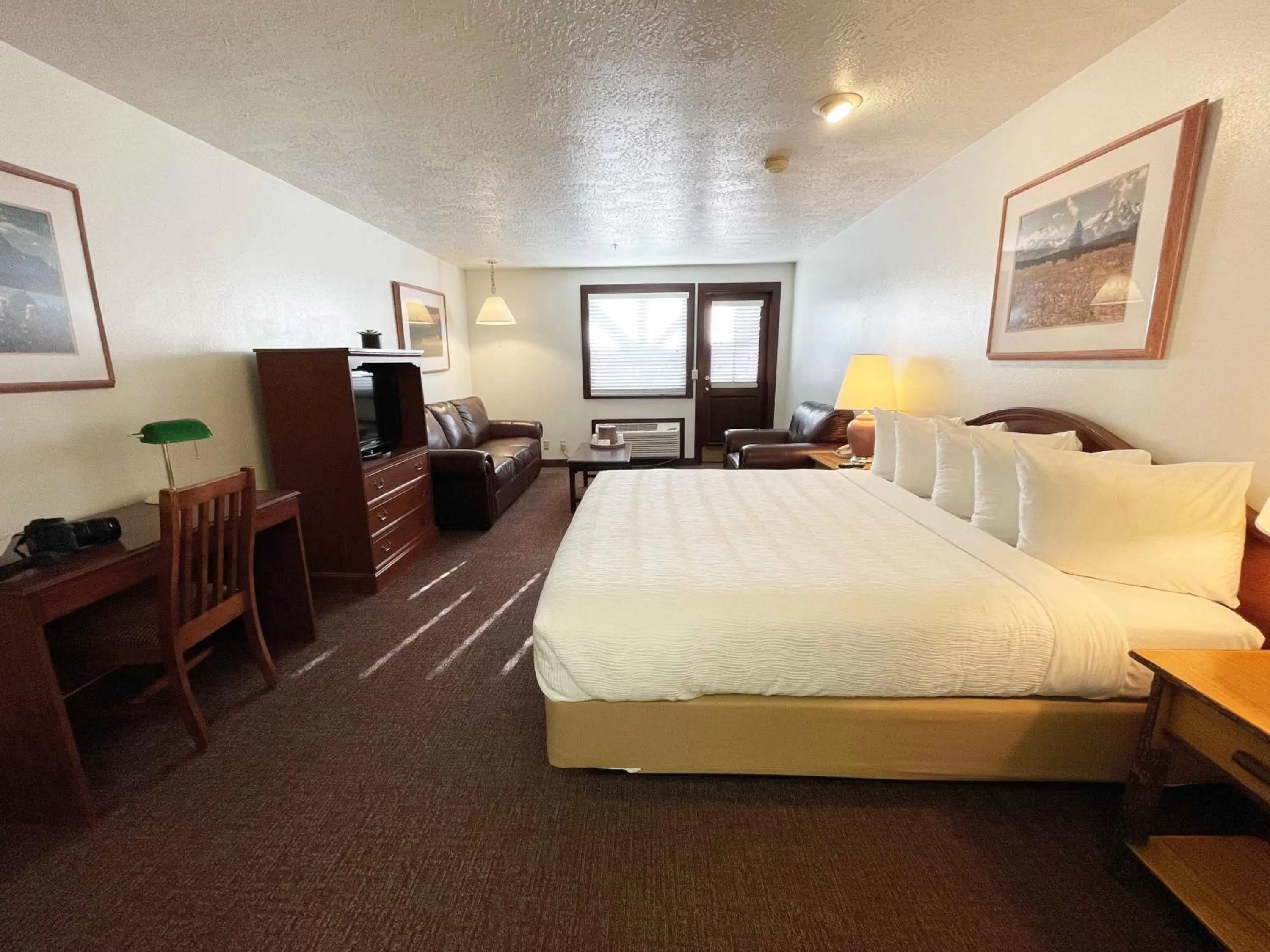 Bed in Ranch Inn Jackson Hole