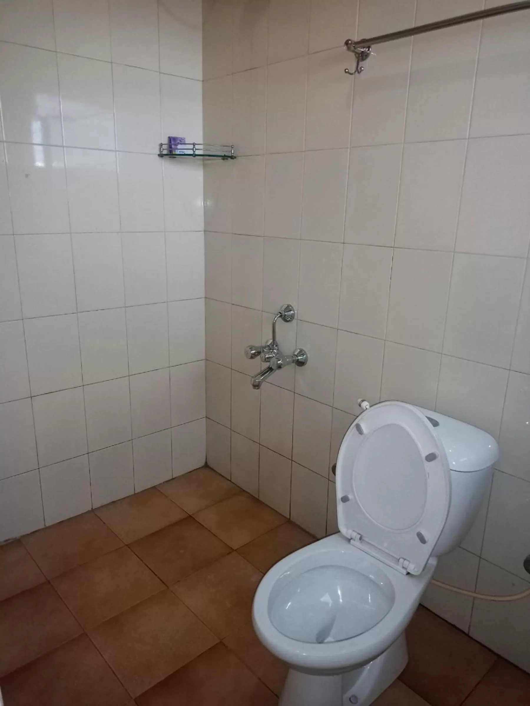 Bathroom in Nilgiris Inn By Lexstays Kotagiri, Ooty