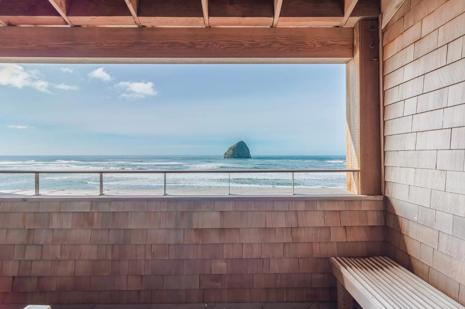 Headlands Coastal Lodge & Spa