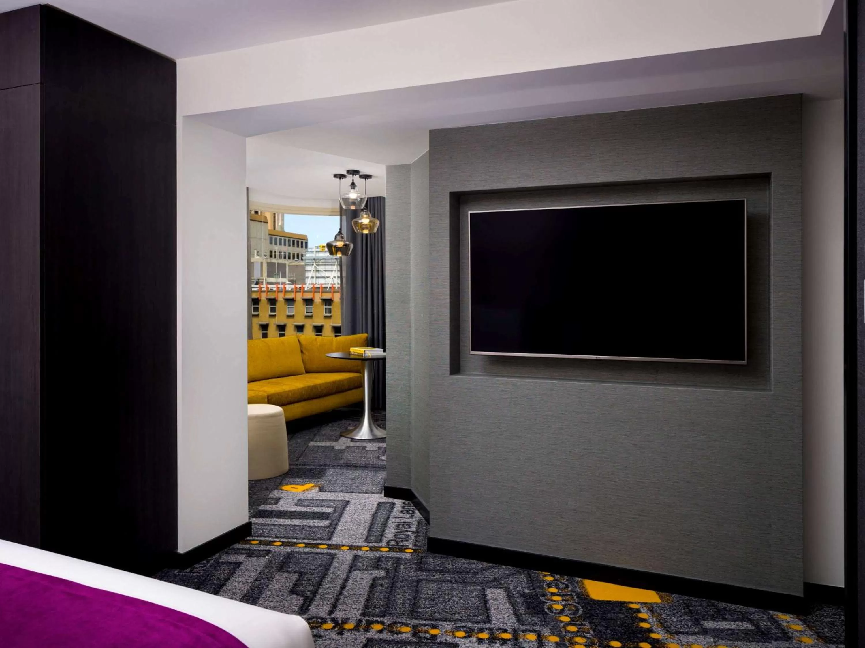 Photo of the whole room, Bed in Pullman Melbourne City Centre