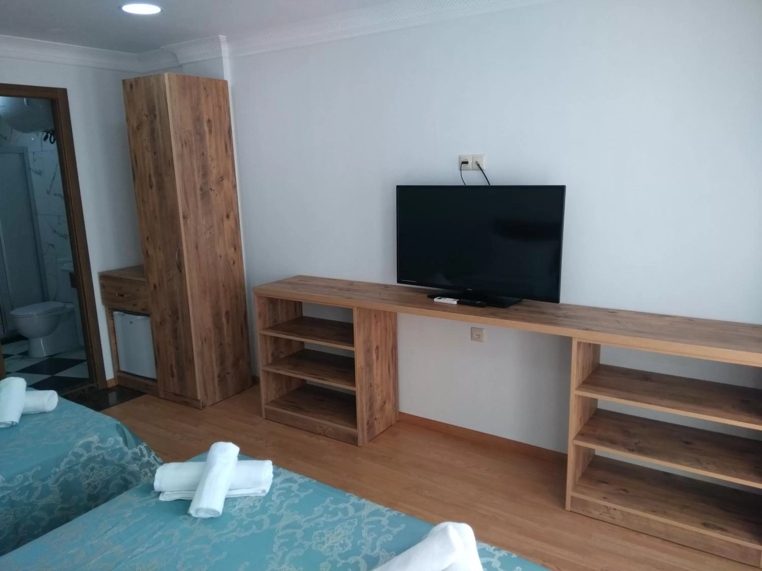 TV/Entertainment Center in Dzveli Batumi