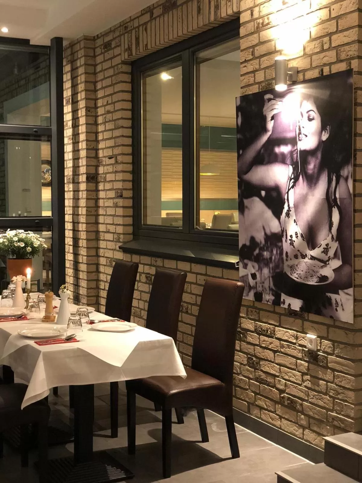 Restaurant/places to eat in Hotel Quickborn & Gästehaus Hesse