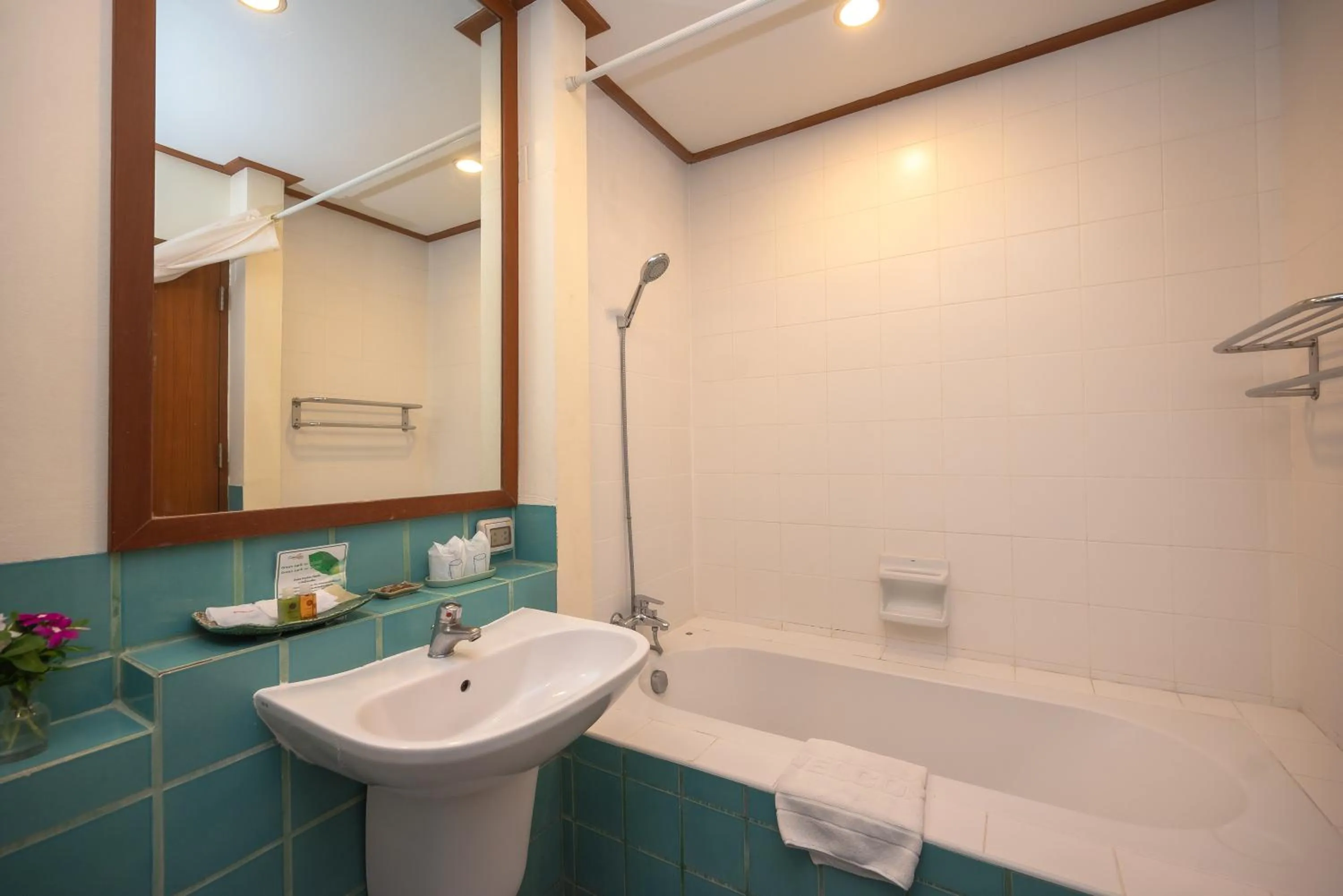 Shower in Comsaed River Kwai Resort