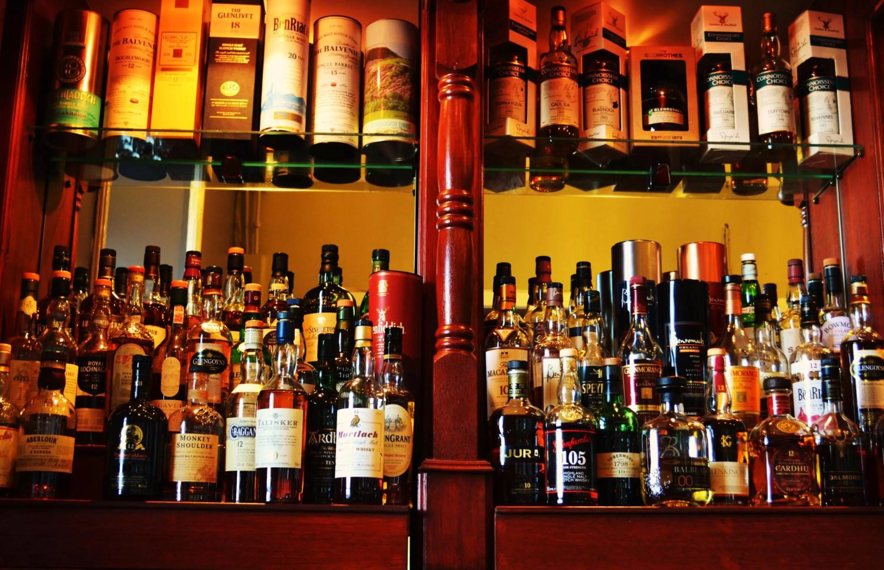 Drinks in Stotfield Hotel