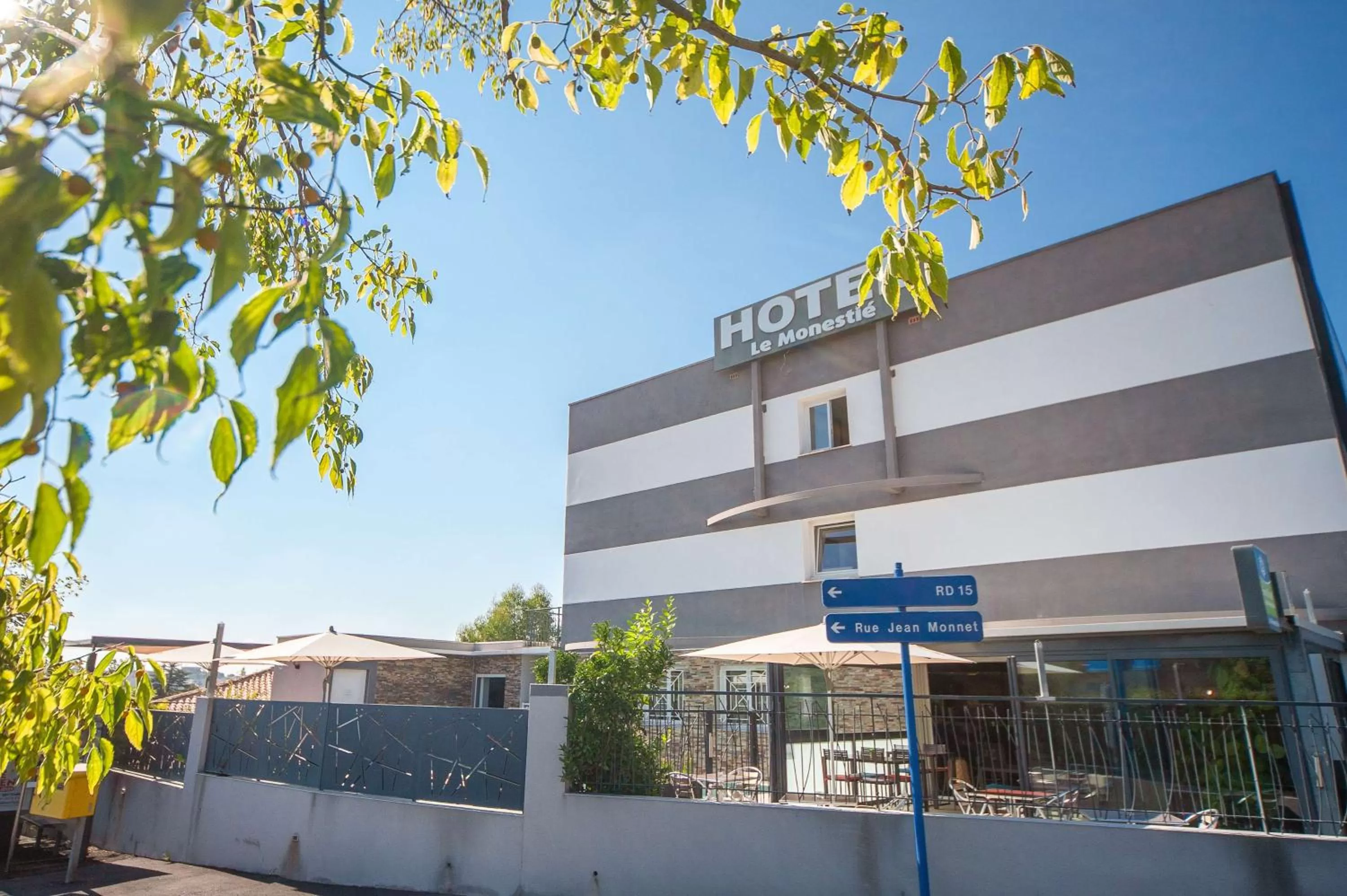 Property building in Sure Hotel by Best Western Beziers Le Monestie