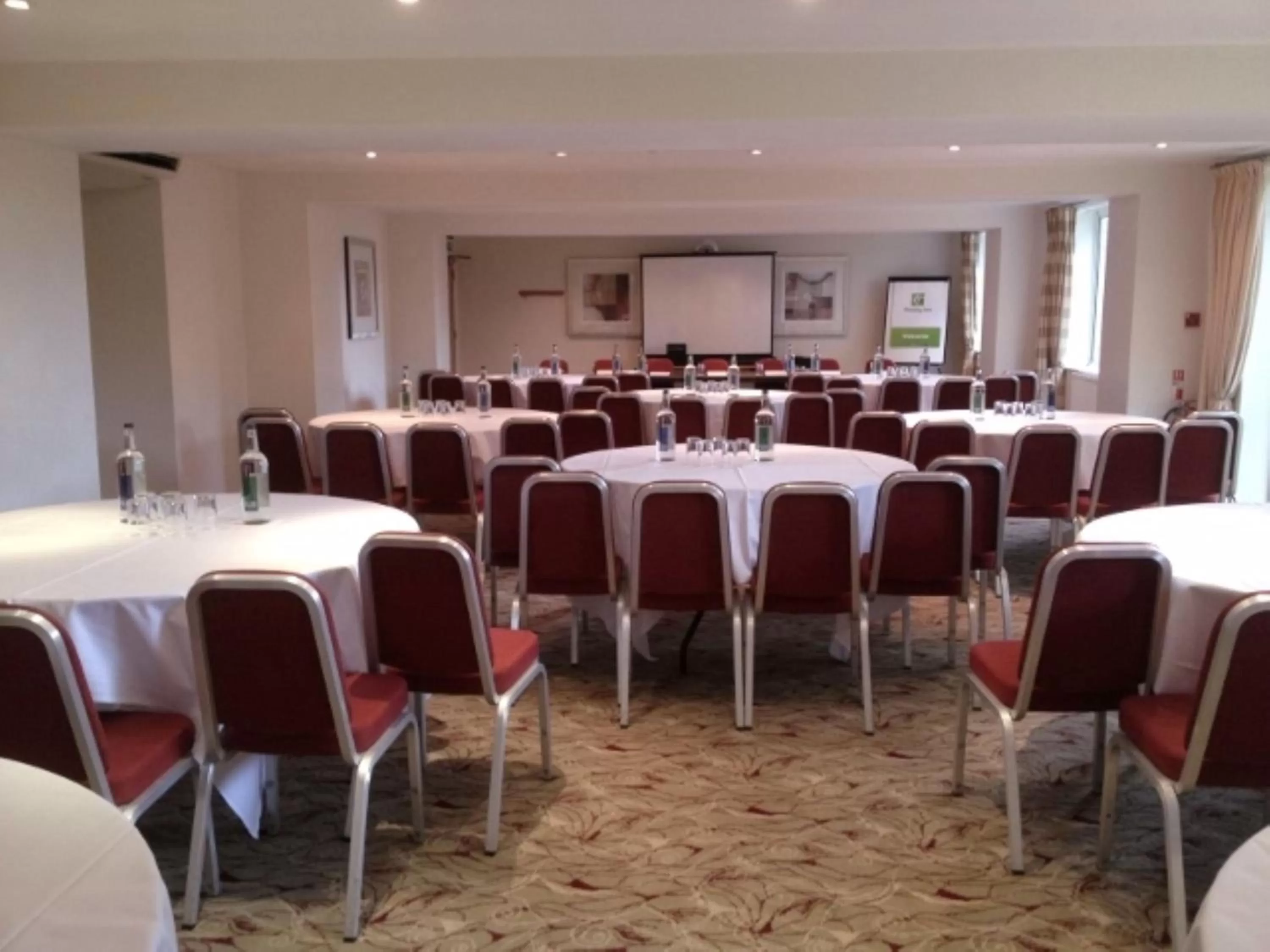 Meeting/conference room in Holiday Inn Ashford - North A20 by IHG