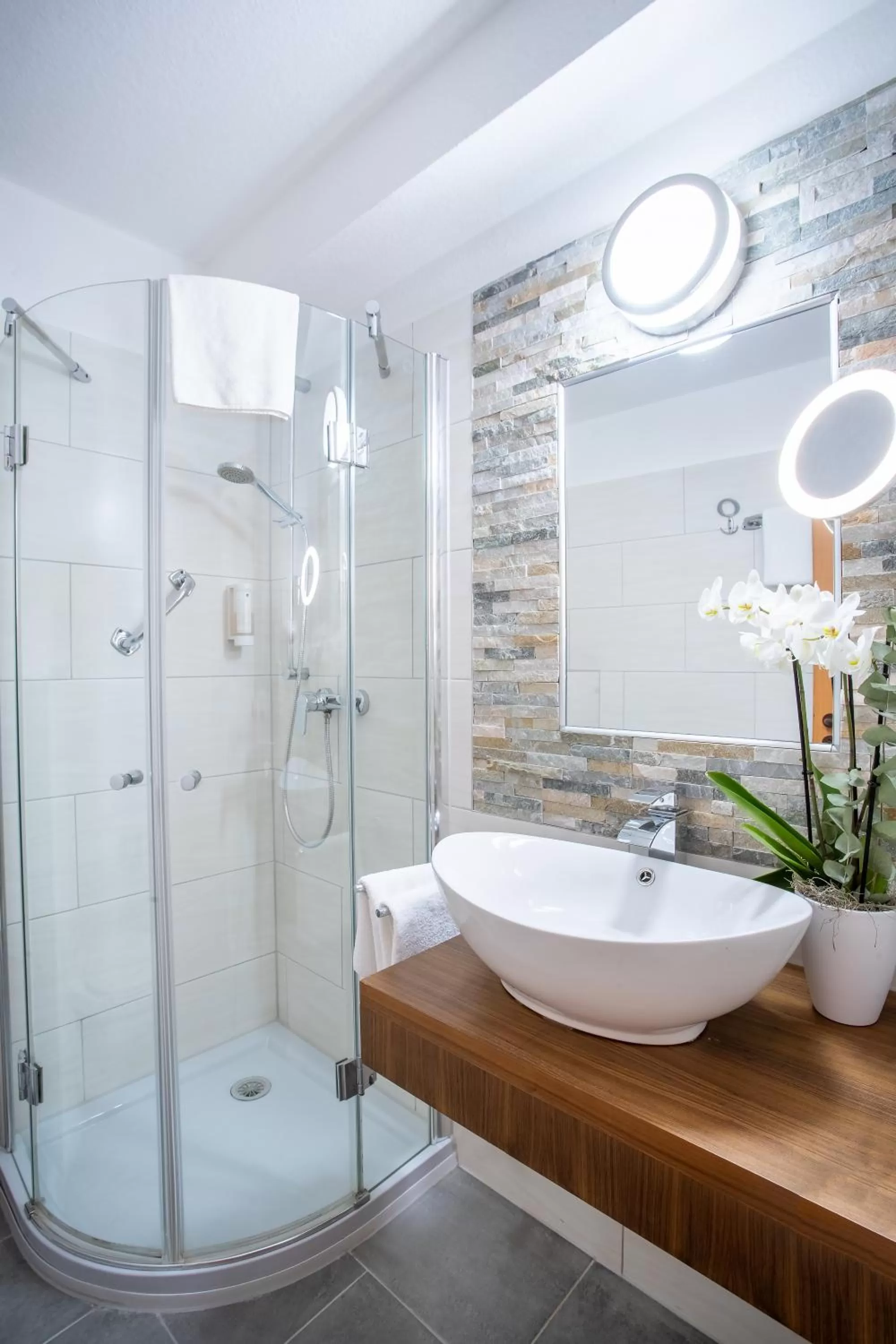 Bathroom in Aqualux Wellness- & Tagungshotel