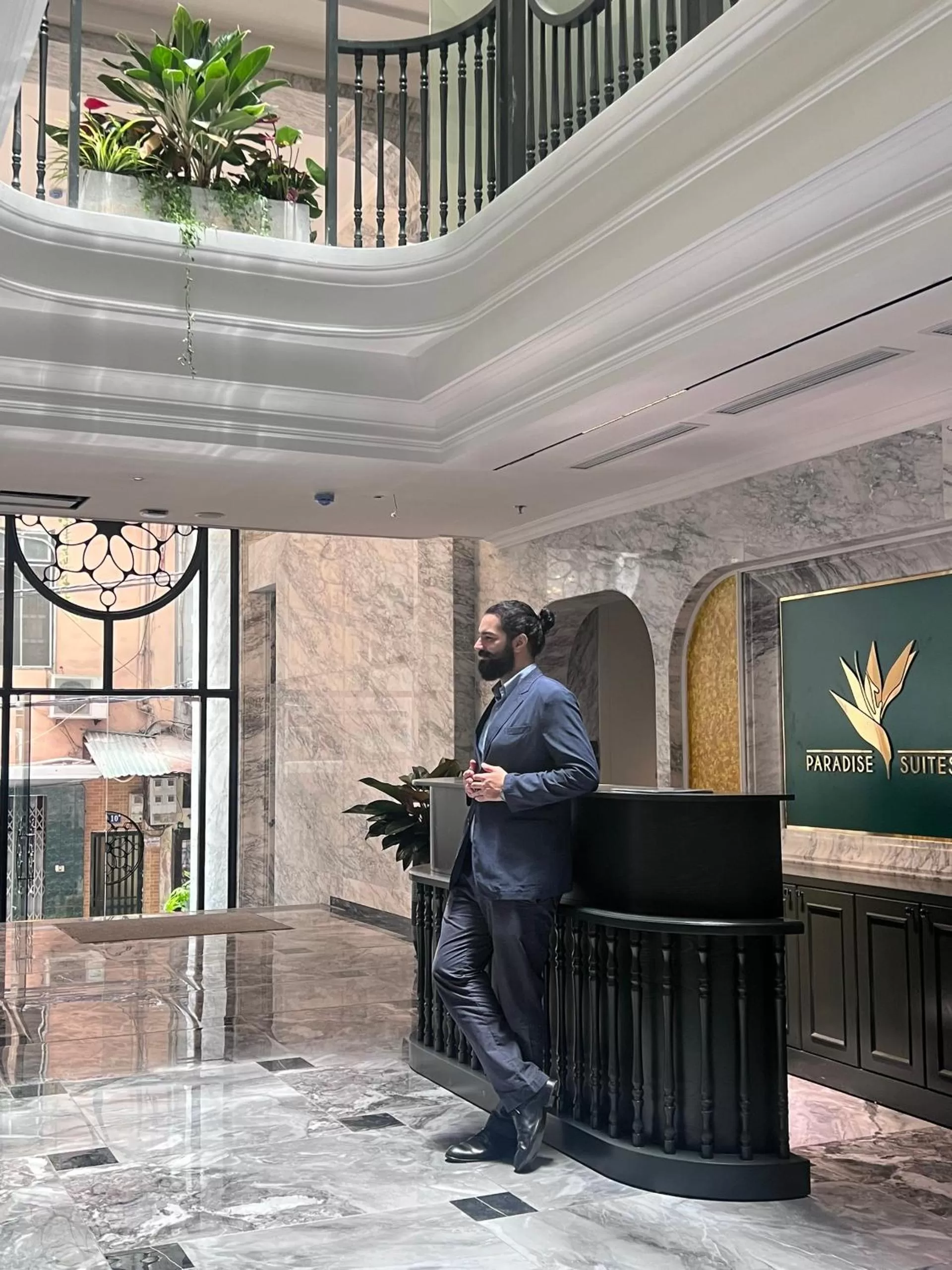 People in Paradise Suites Nguyen Khuyen