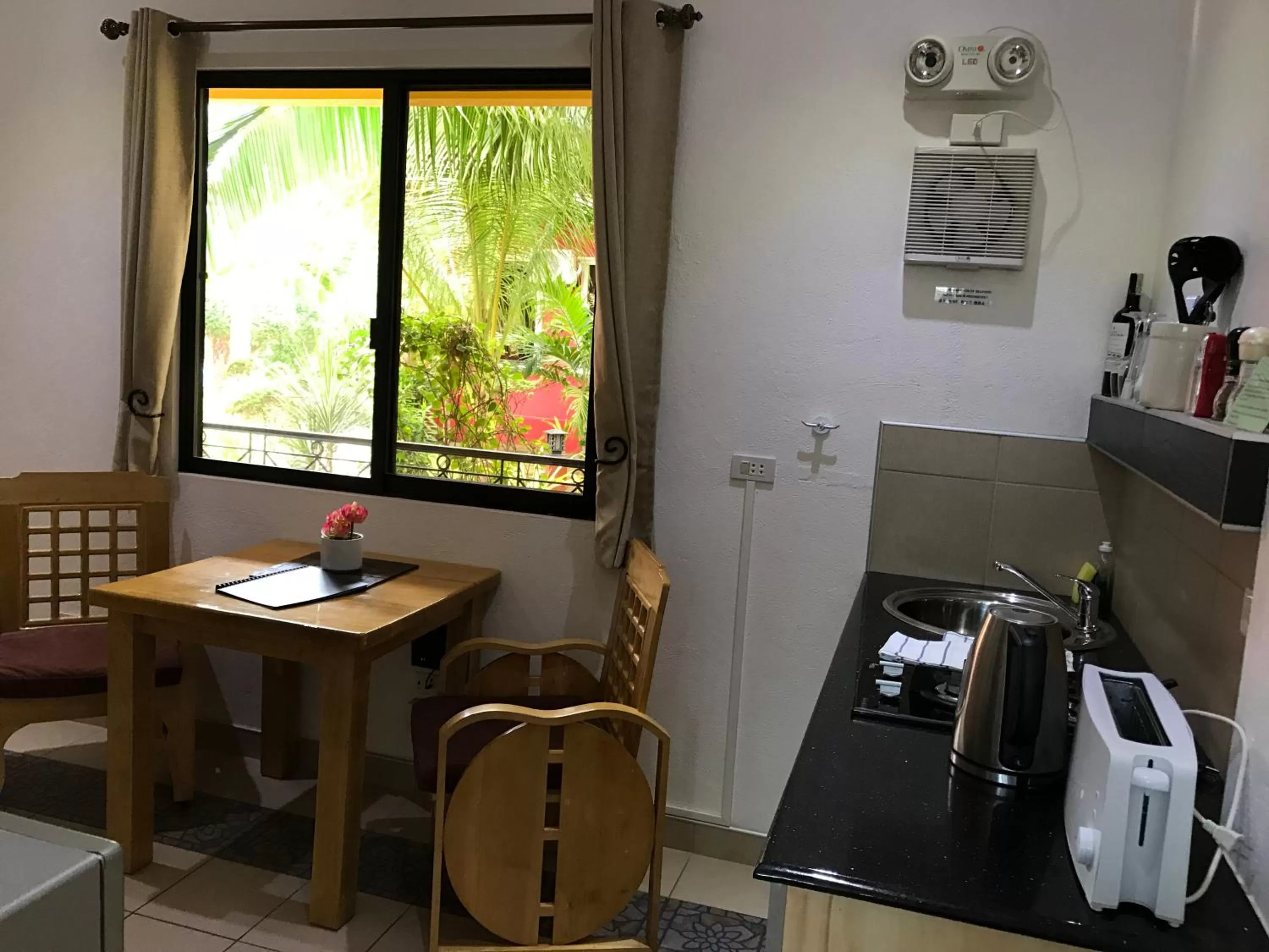 Kitchen or kitchenette, Kitchen/Kitchenette in Alona's Coral Garden Resort (Adult-Only)