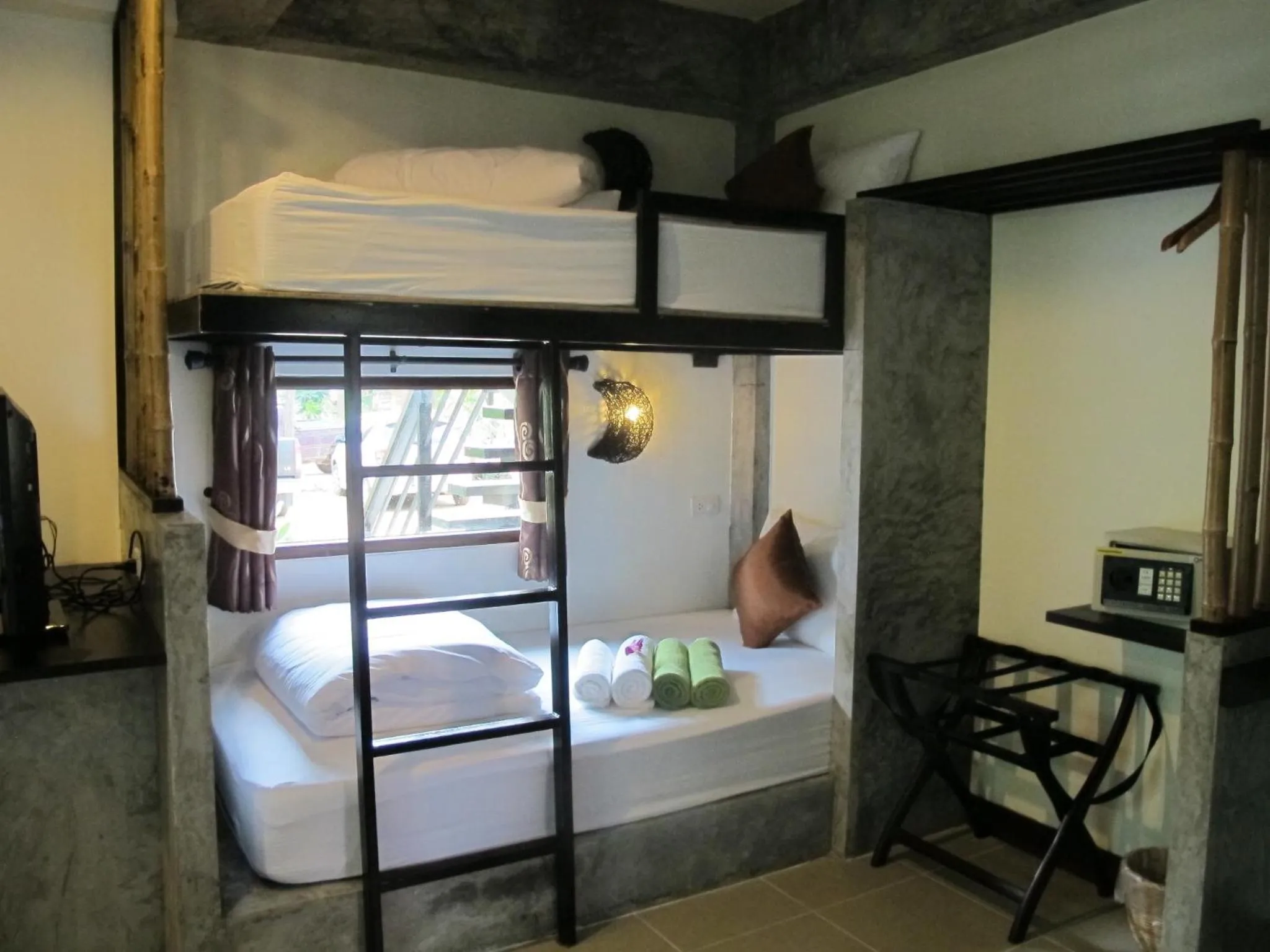 Bed in Coco Lanta Resort - SHA Extra Plus