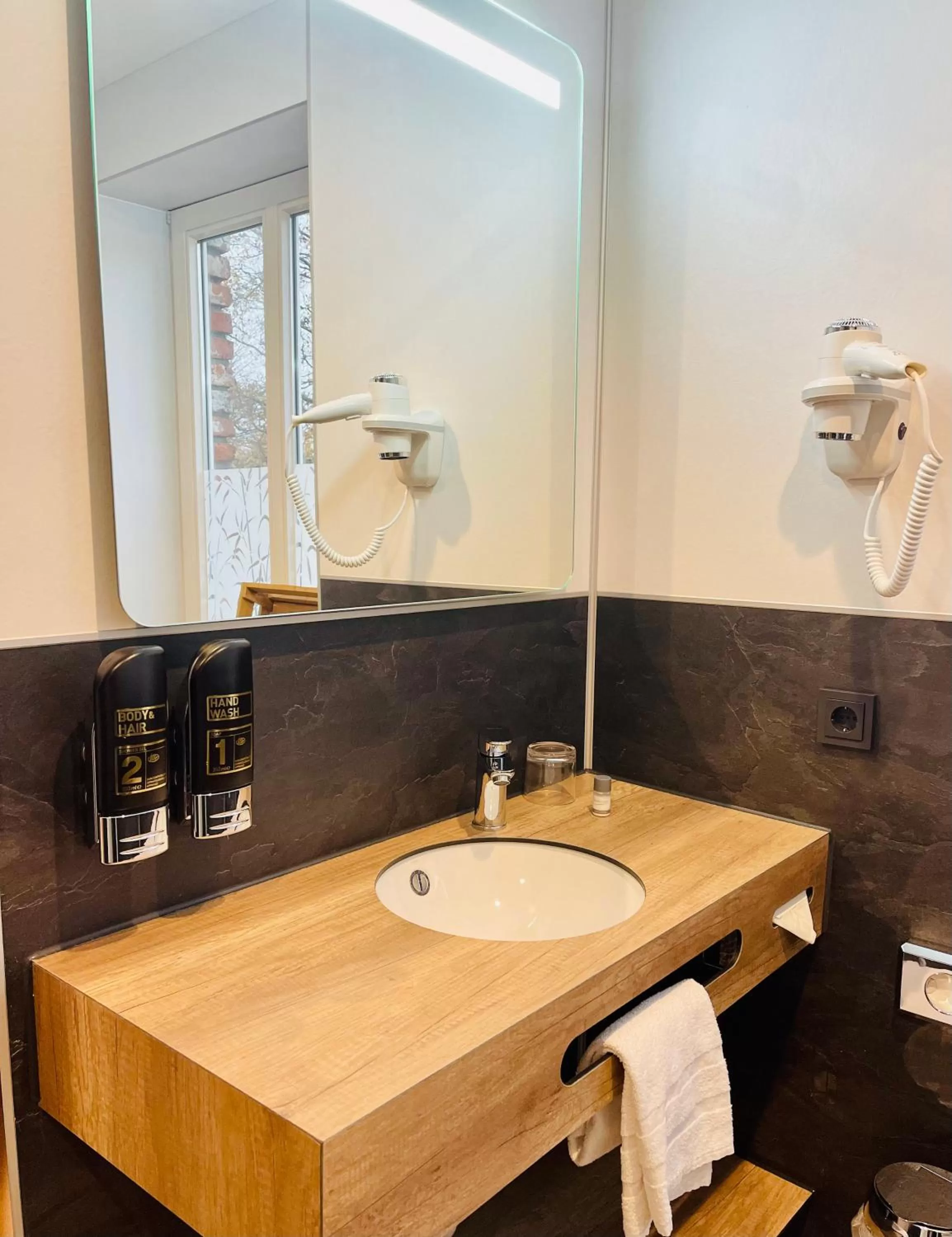 Bathroom in Stadthotel-Garni Smutje