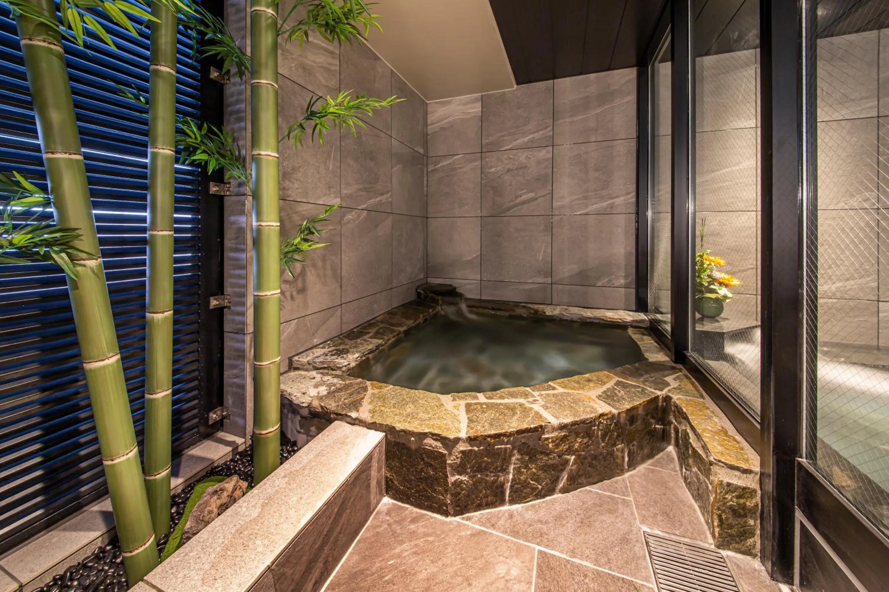 Public Bath in HOTEL AMANEK Kamata-Eki Mae