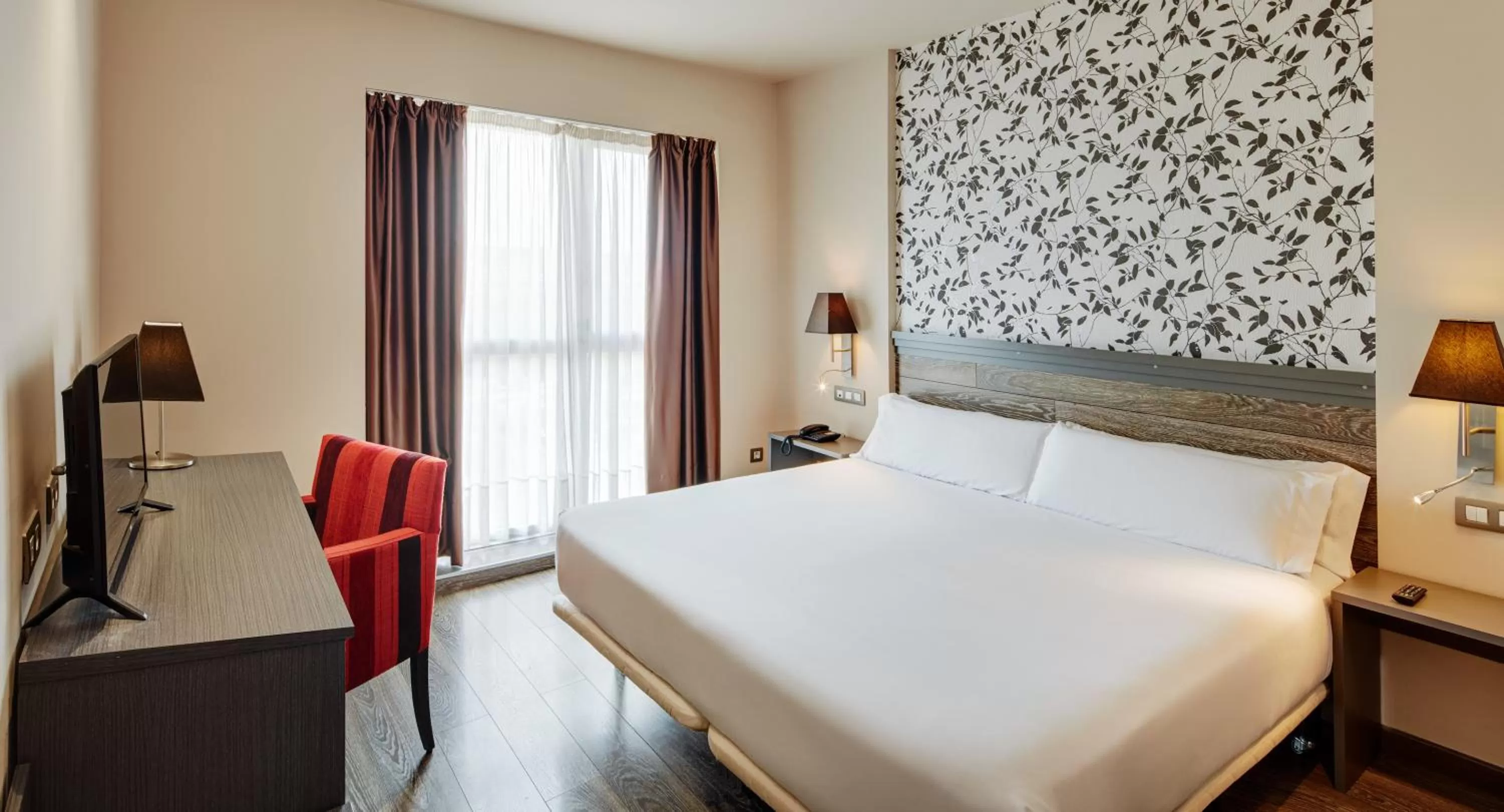 Queen Room in Sercotel Plaza Feria