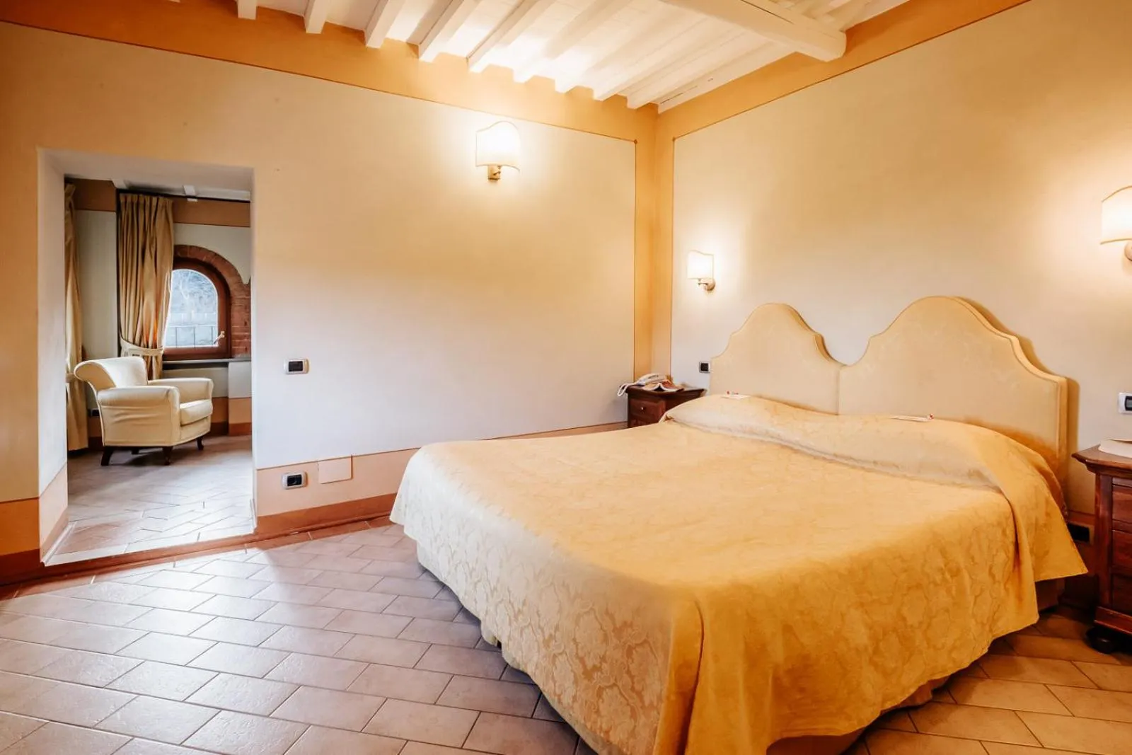 Photo of the whole room, Bed in Dimora Casa Eugenia