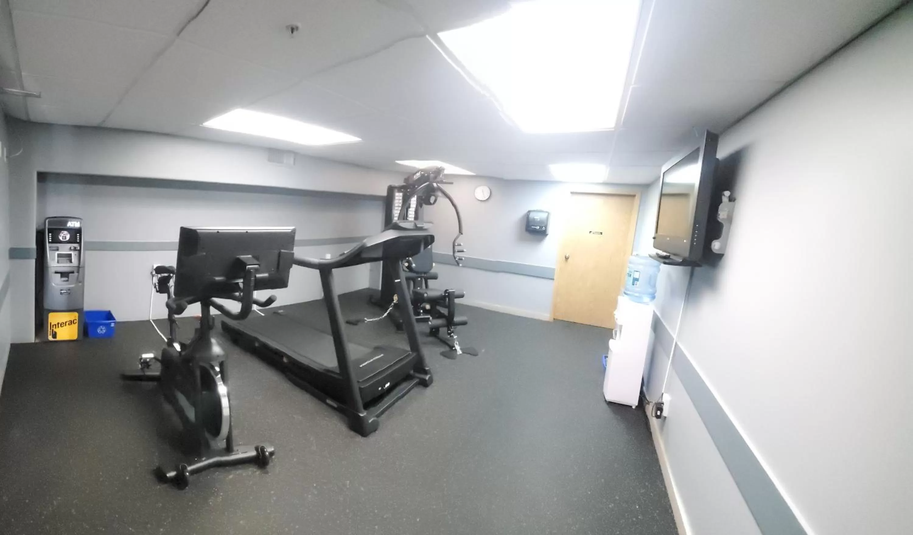 Fitness centre/facilities in Super 8 by Wyndham Edmonton International Airport