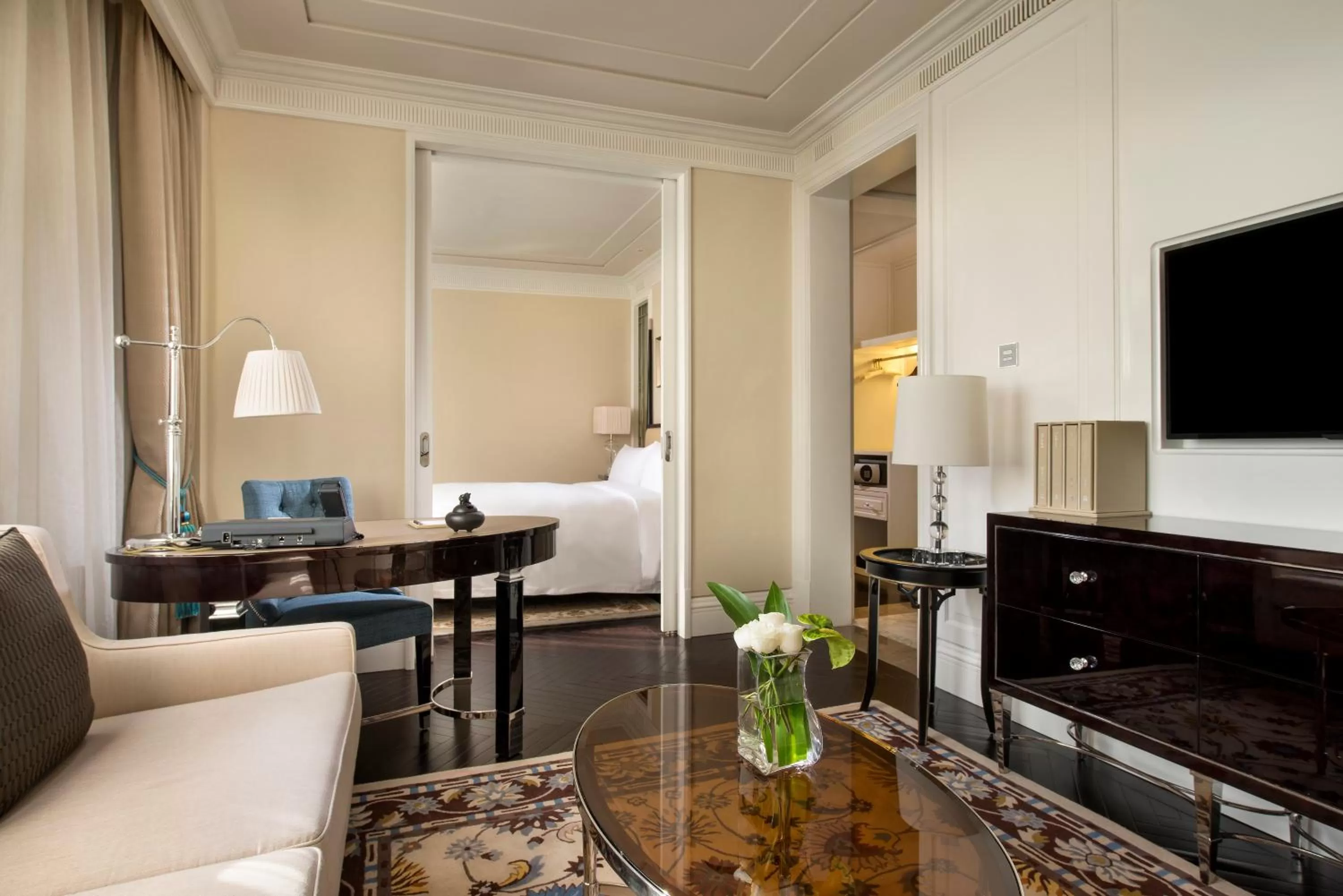 Living room in Sofitel Legend People's Grand Hotel Xi'an