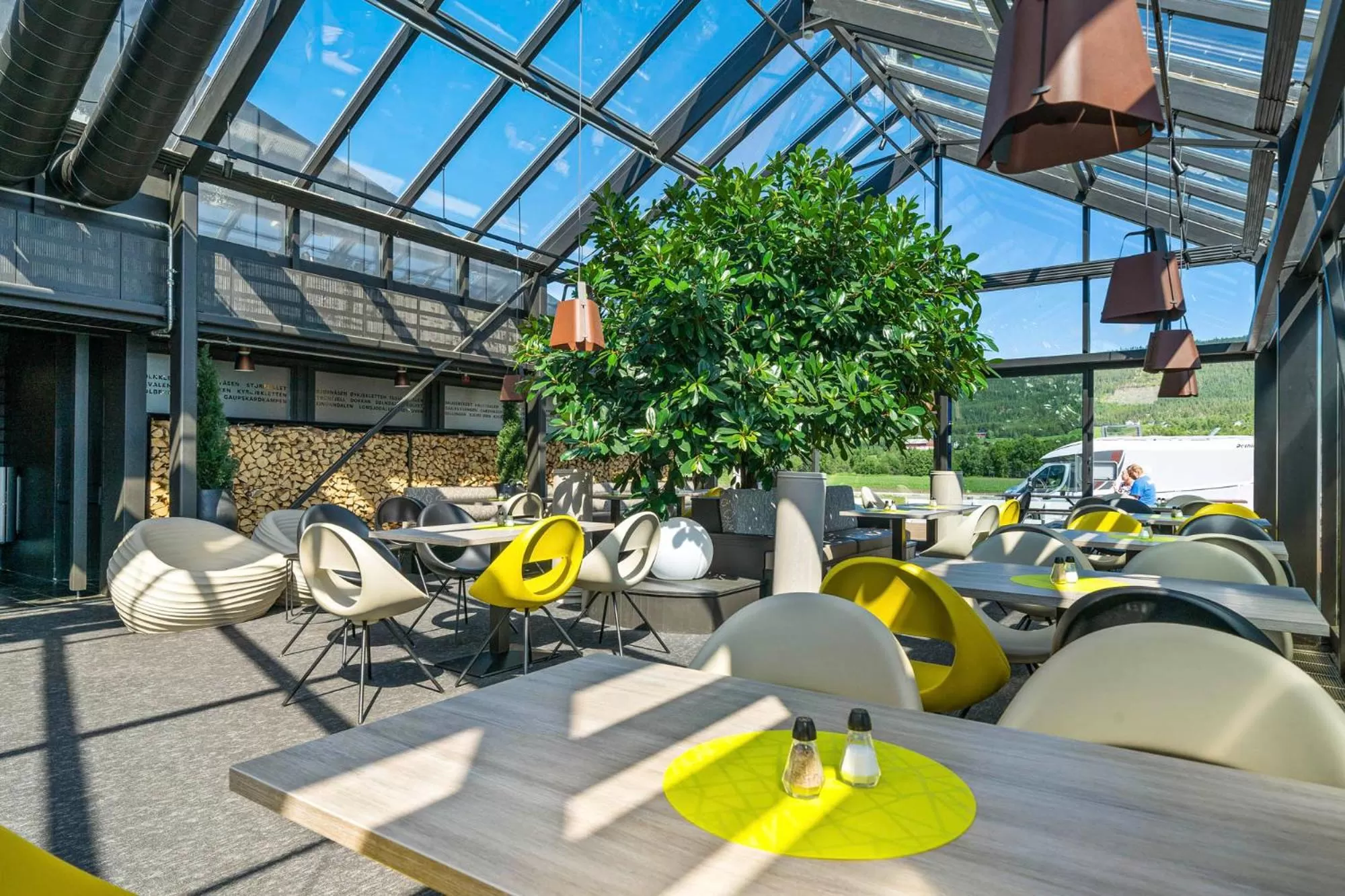 Restaurant/places to eat in Frich's Hotell og Spiseri Alvdal