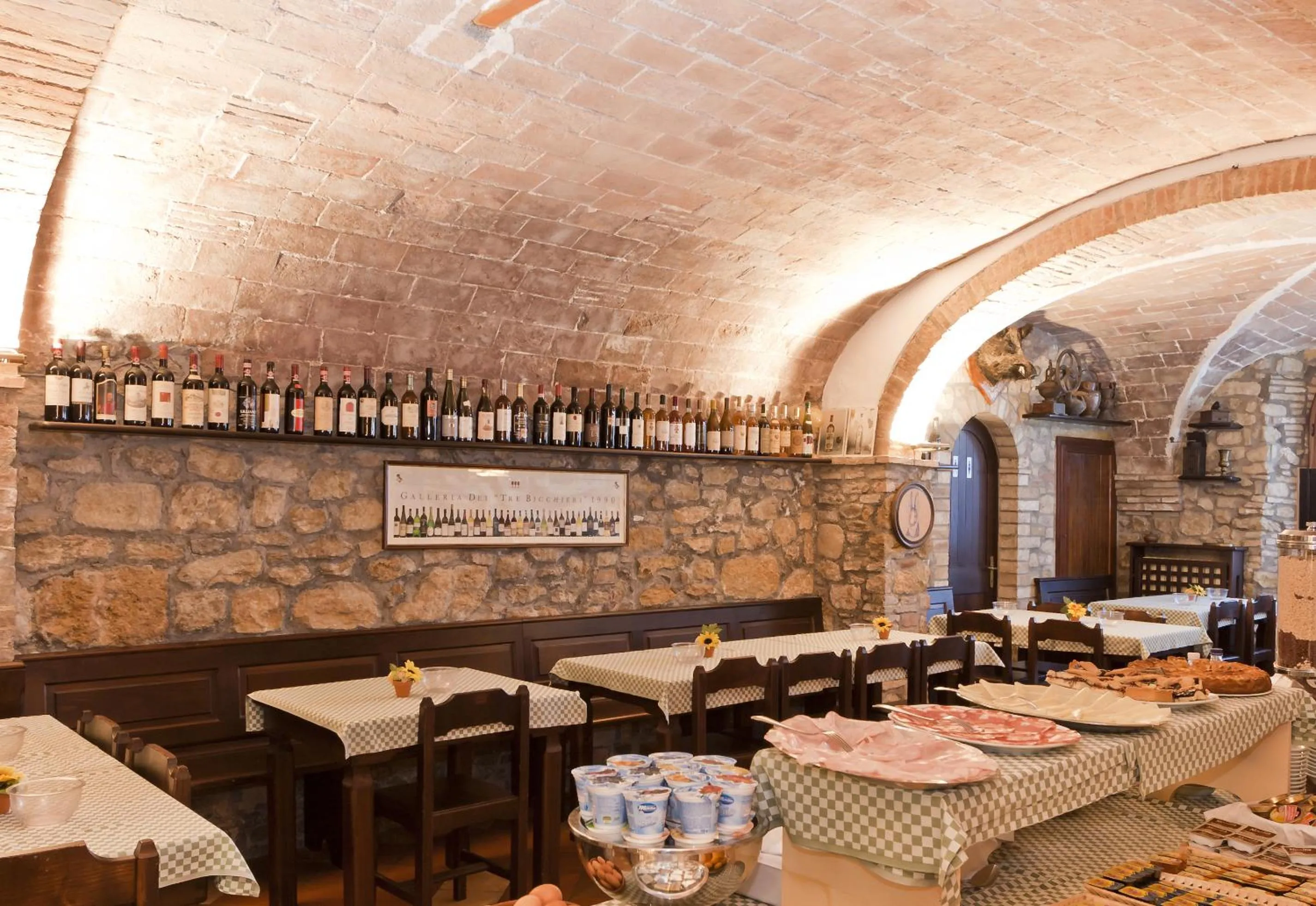 Restaurant/places to eat in Villa Nencini