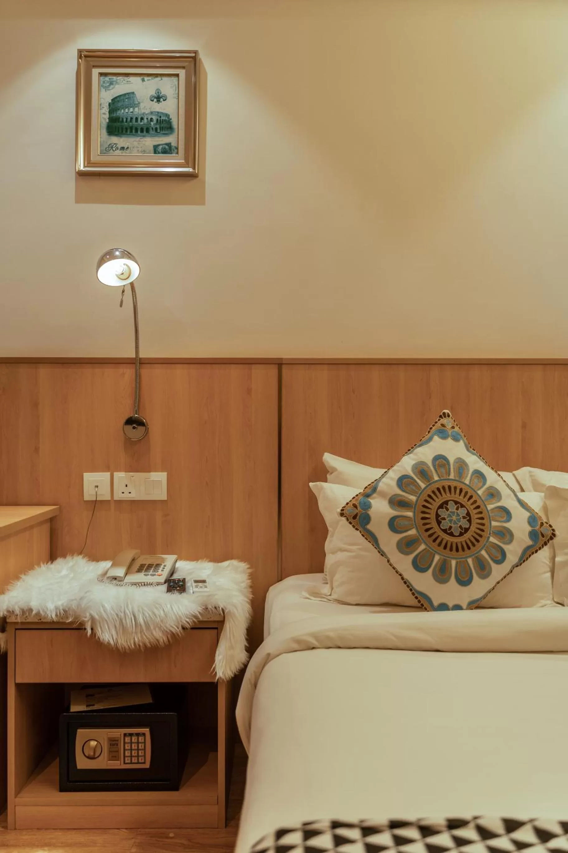 Bed in Summer Tree Hotel Penang