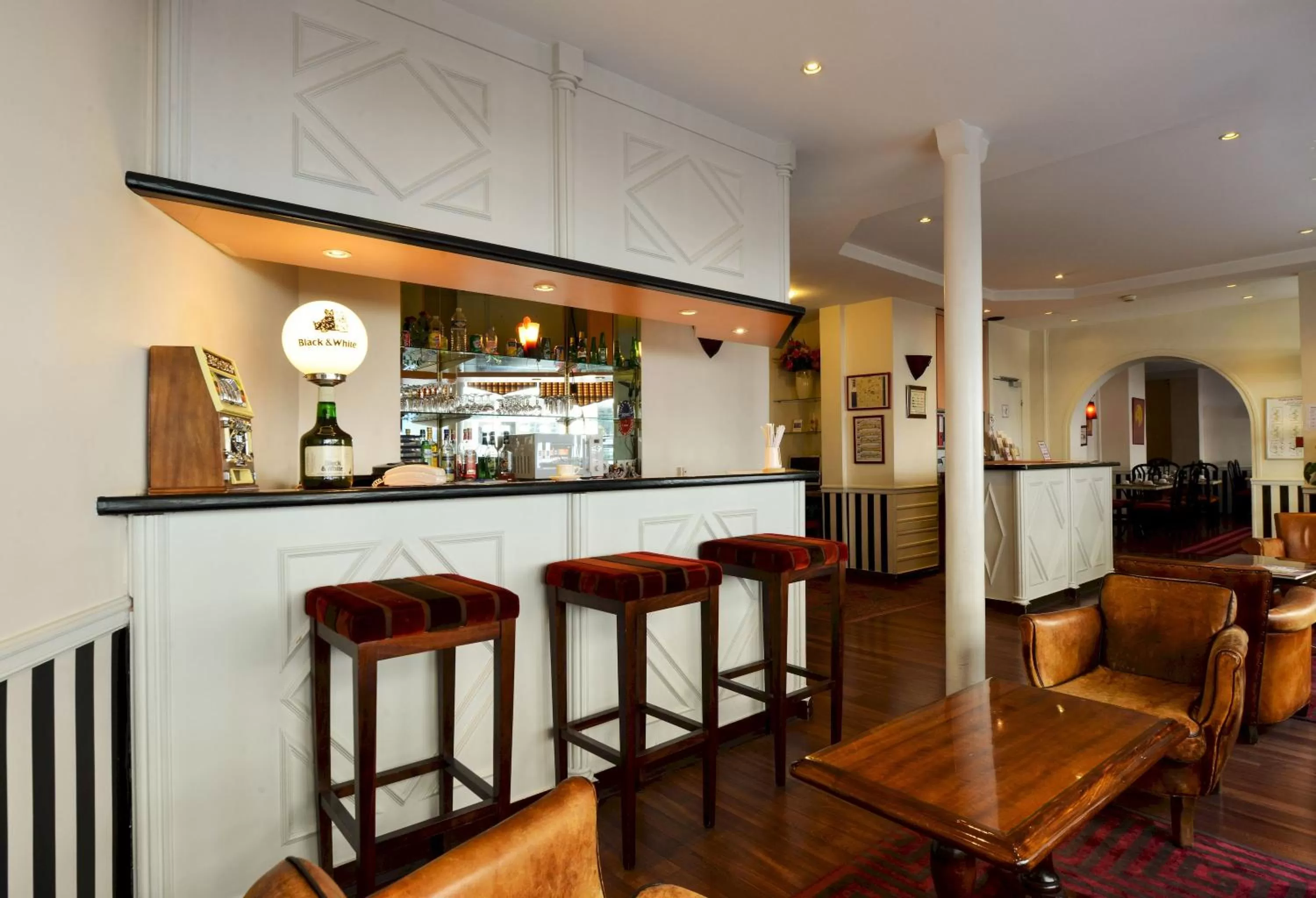 Lounge or bar in Maison Du Pré