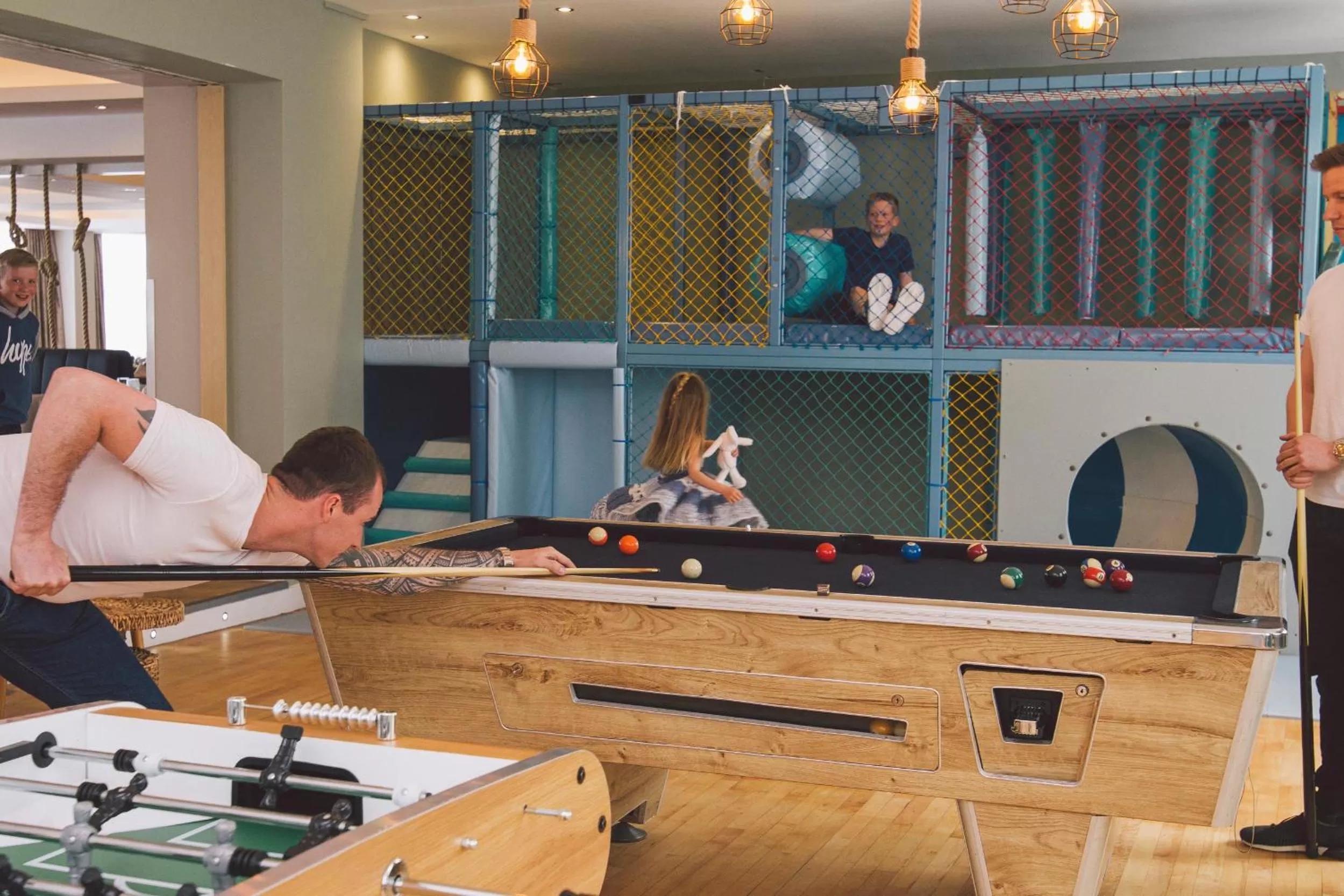 Entertainment in Esplanade Hotel