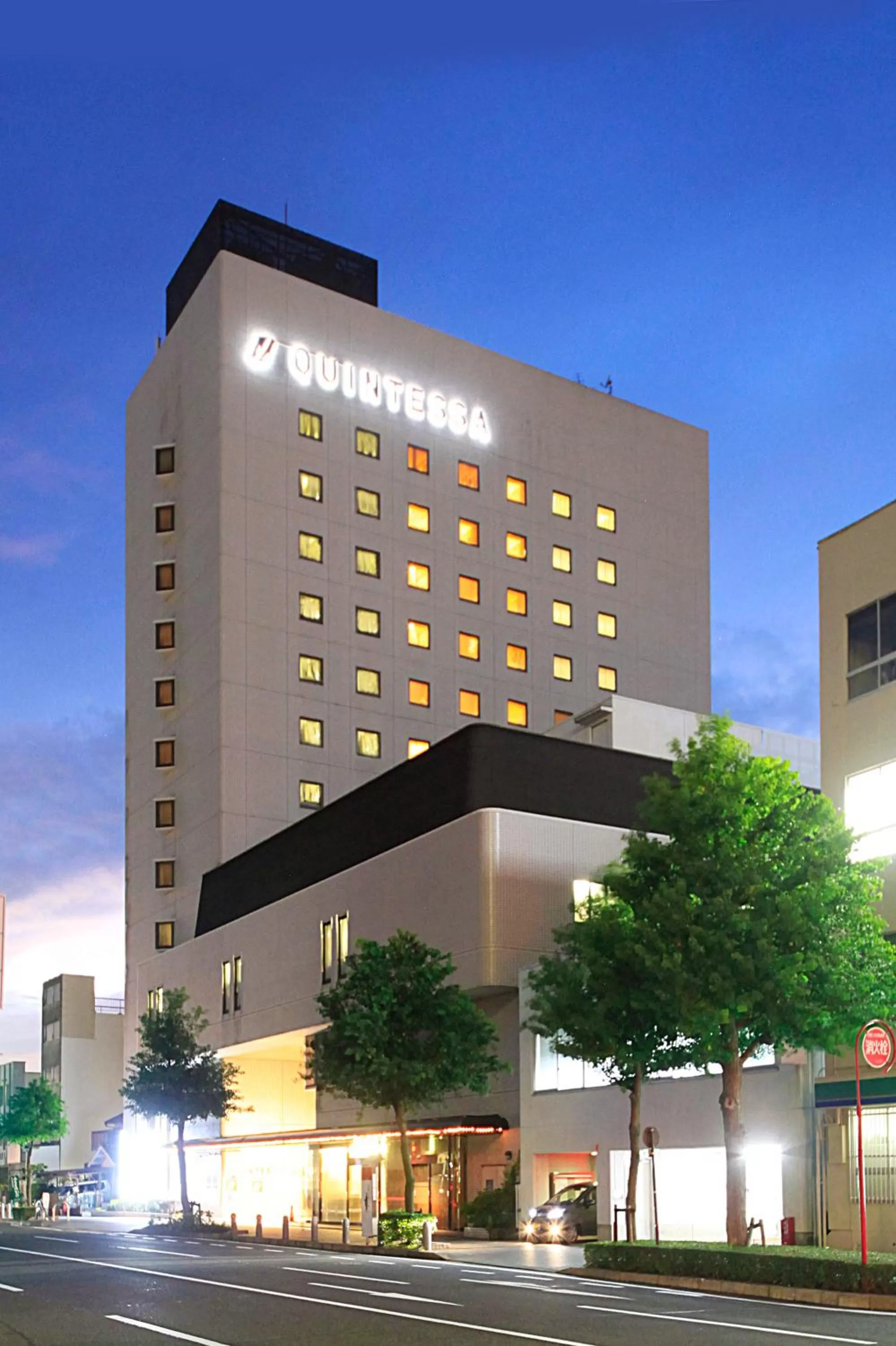 Property building in Quintessa Hotel Ogaki